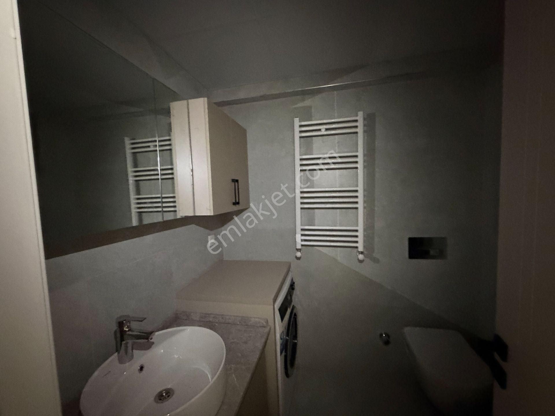 Buca Turyap'tan Merkezi Yerde Sıfır, Lüx 1+1 Eşyalı Daire - Görsel 28