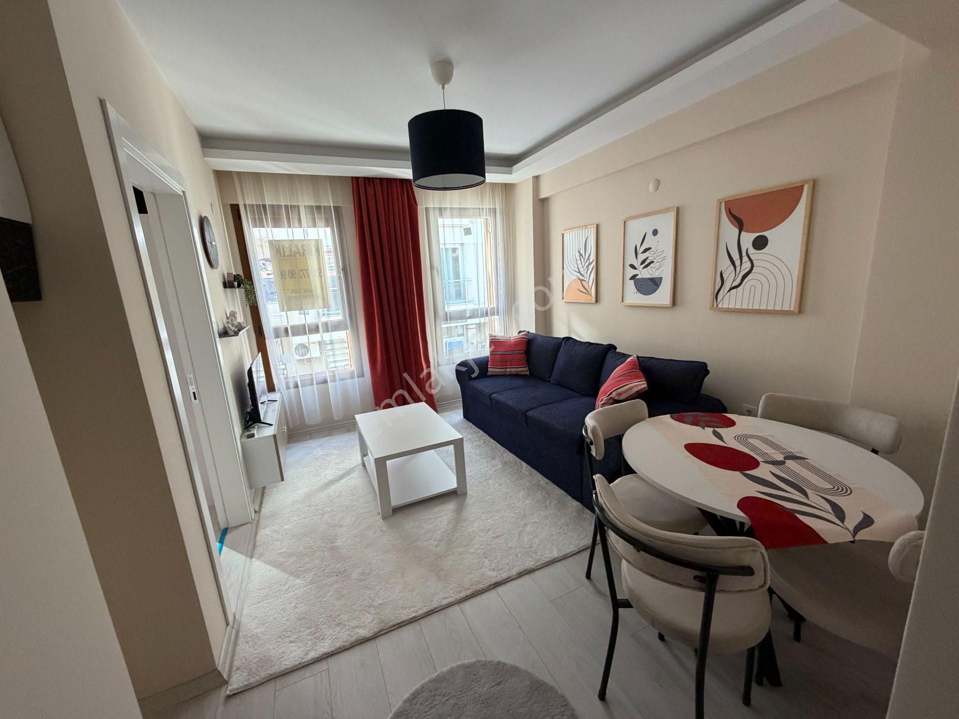 Buca Turyap'tan Merkezi Yerde Sıfır, Lüx 1+1 Eşyalı Daire - Görsel 12