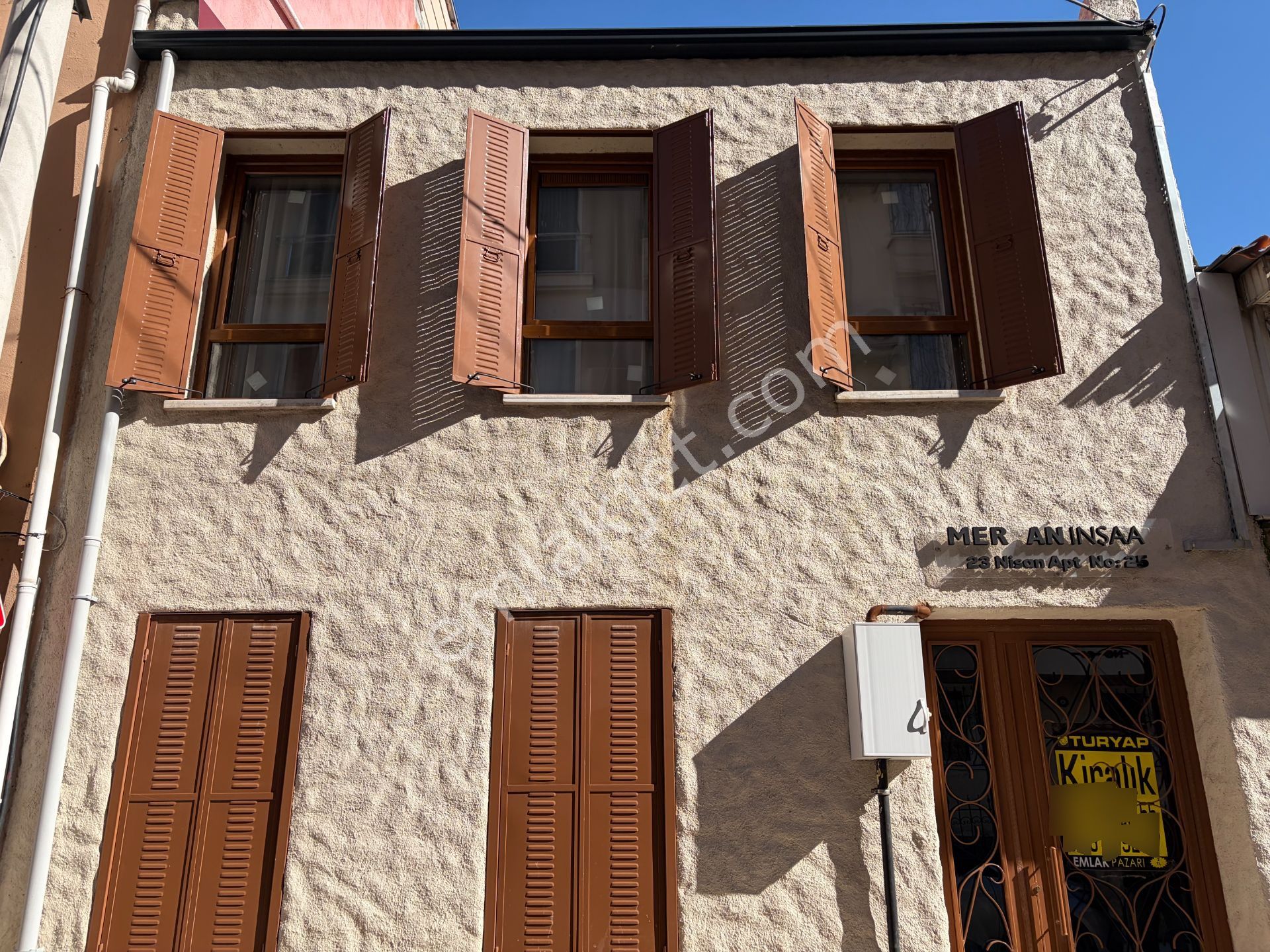 Buca Turyap'tan Merkezi Yerde Sıfır, Lüx 1+1 Eşyalı Daire