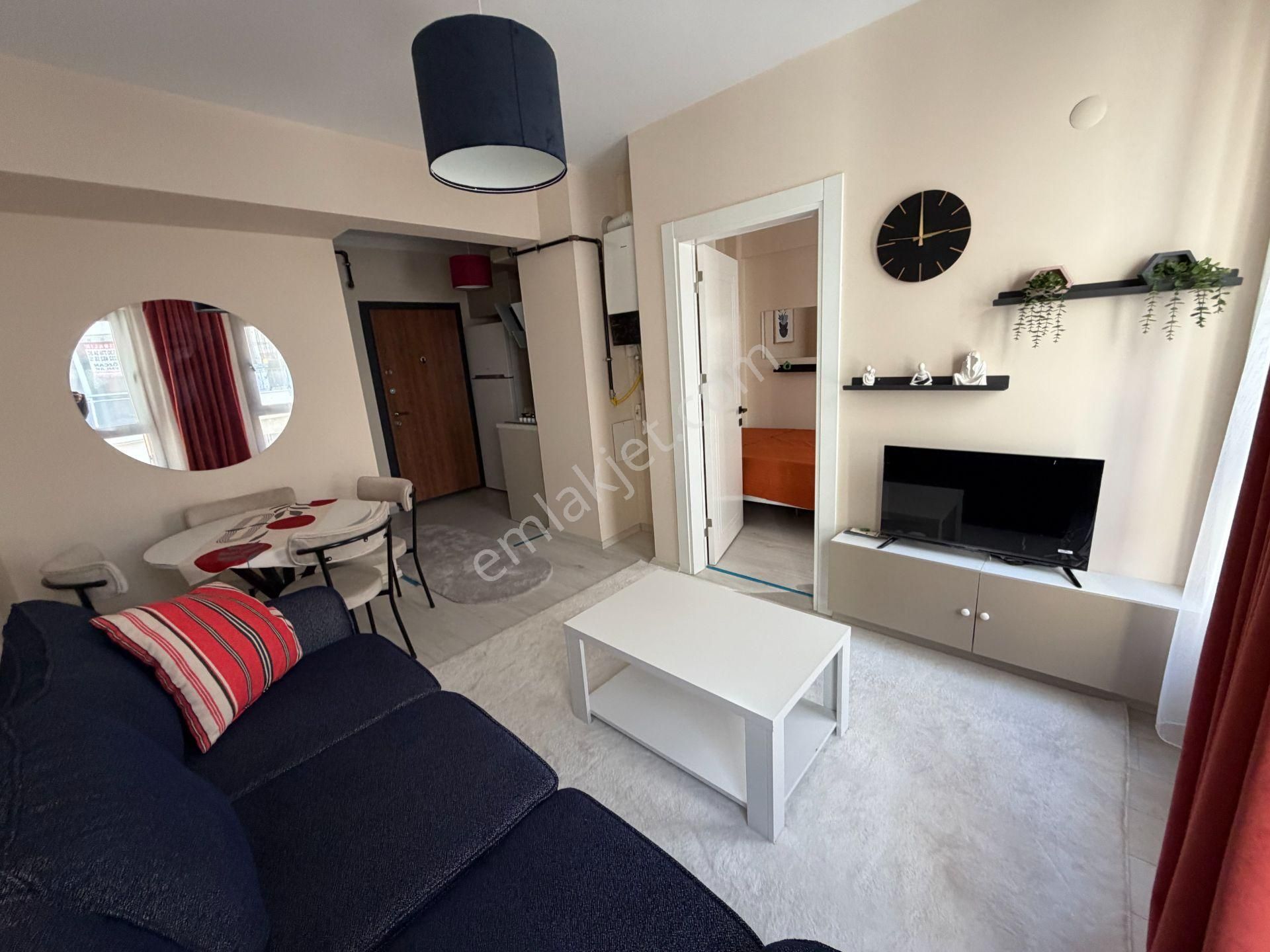 Buca Turyap'tan Merkezi Yerde Sıfır, Lüx 1+1 Eşyalı Daire - Görsel 22