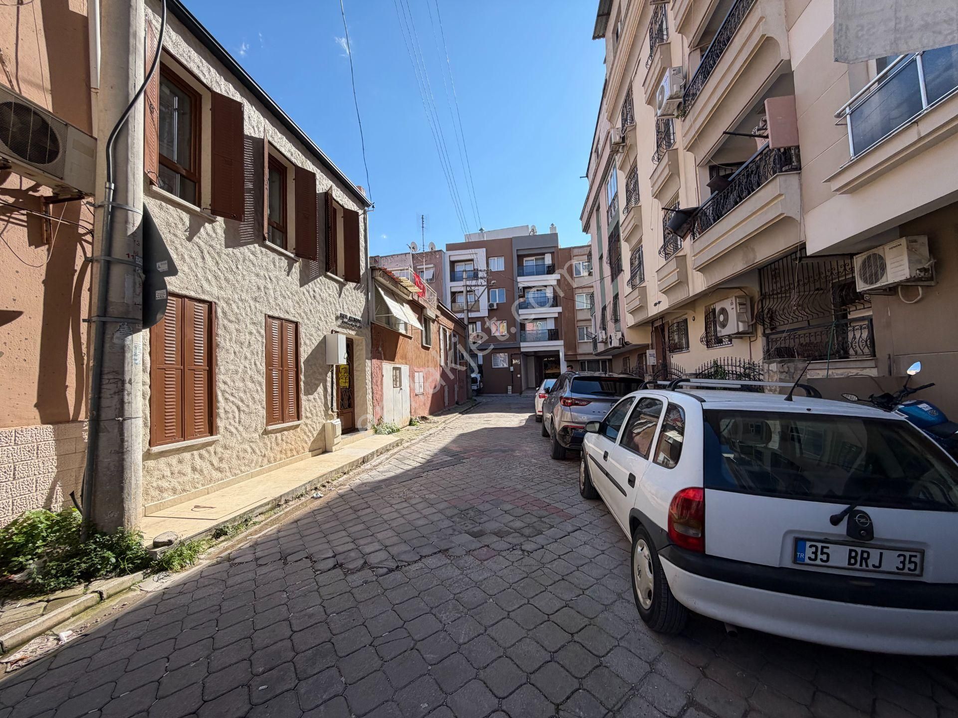 Buca Turyap'tan Merkezi Yerde Sıfır, Lüx 1+1 Eşyalı Daire - Görsel 2