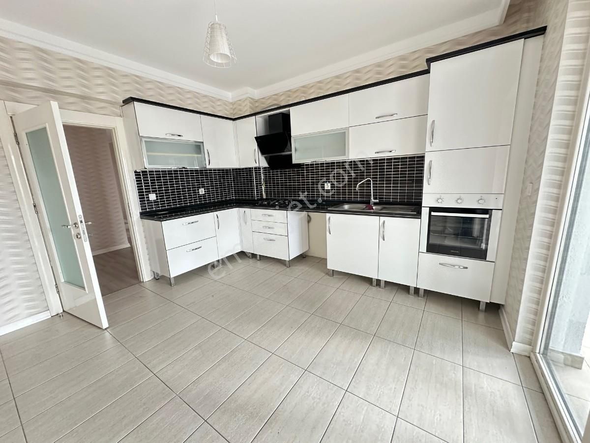 Turyaptan Bağlıca’nın En Merkezi Konumunda Prestijli 4+1 Kirlk - Görsel 14