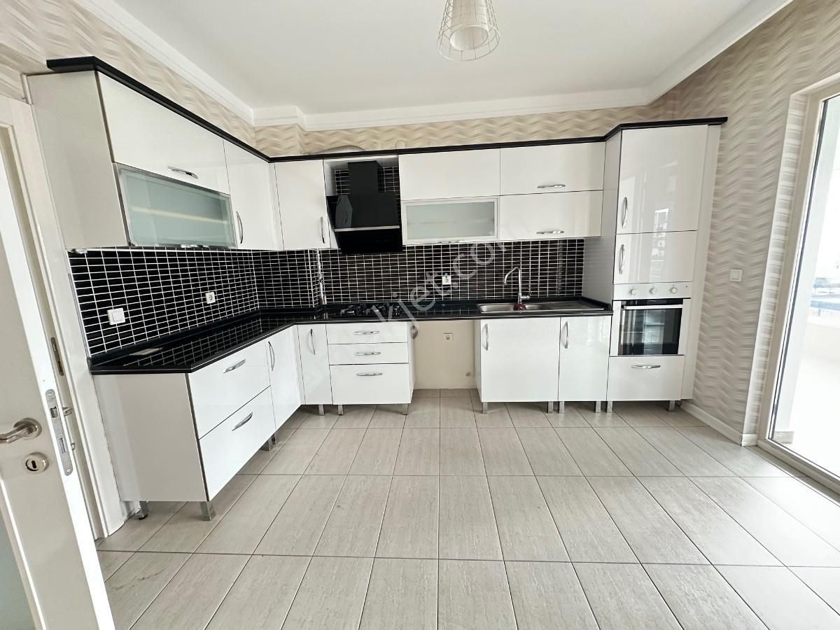 Turyaptan Bağlıca’nın En Merkezi Konumunda Prestijli 4+1 Kirlk - Görsel 15