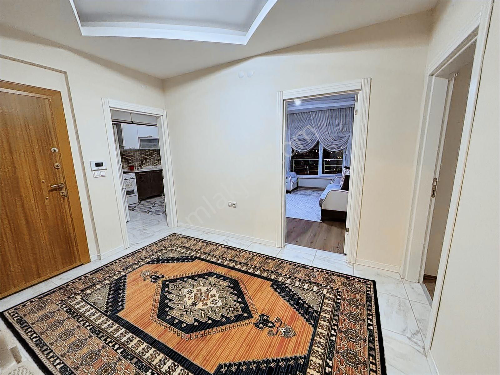 Serkent Bahçelievlerde Satılık 3+1 Daire Meskenli Ebeveyn Banyo - Görsel 11