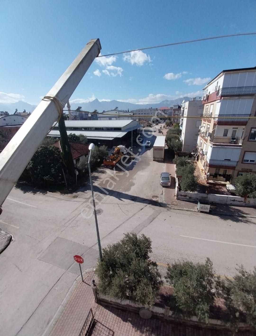 Ahatlı Mahallesinde 7+1 Satılık Dubleks Daire - Görsel 18