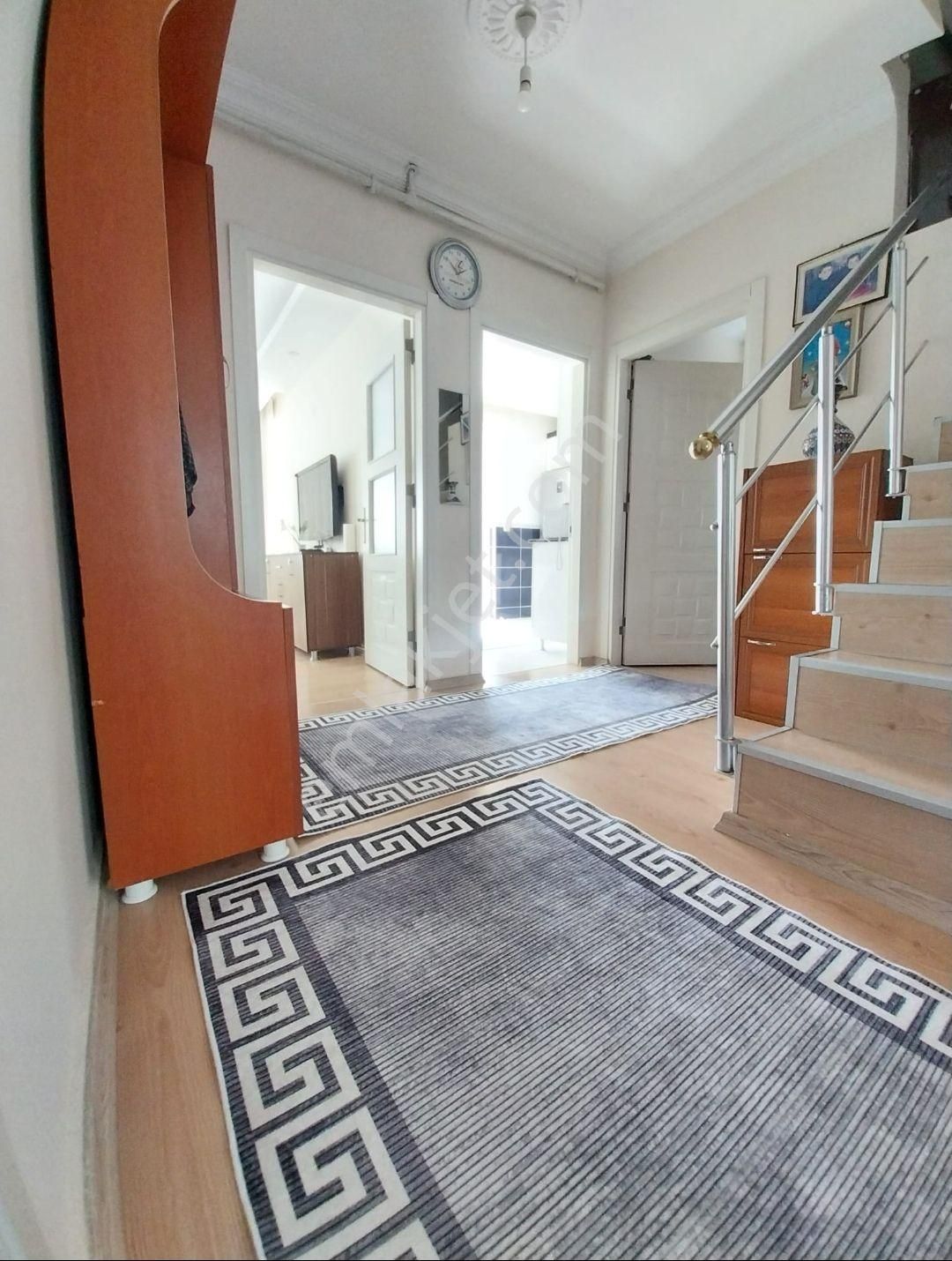 Ahatlı Mahallesinde 7+1 Satılık Dubleks Daire - Görsel 22