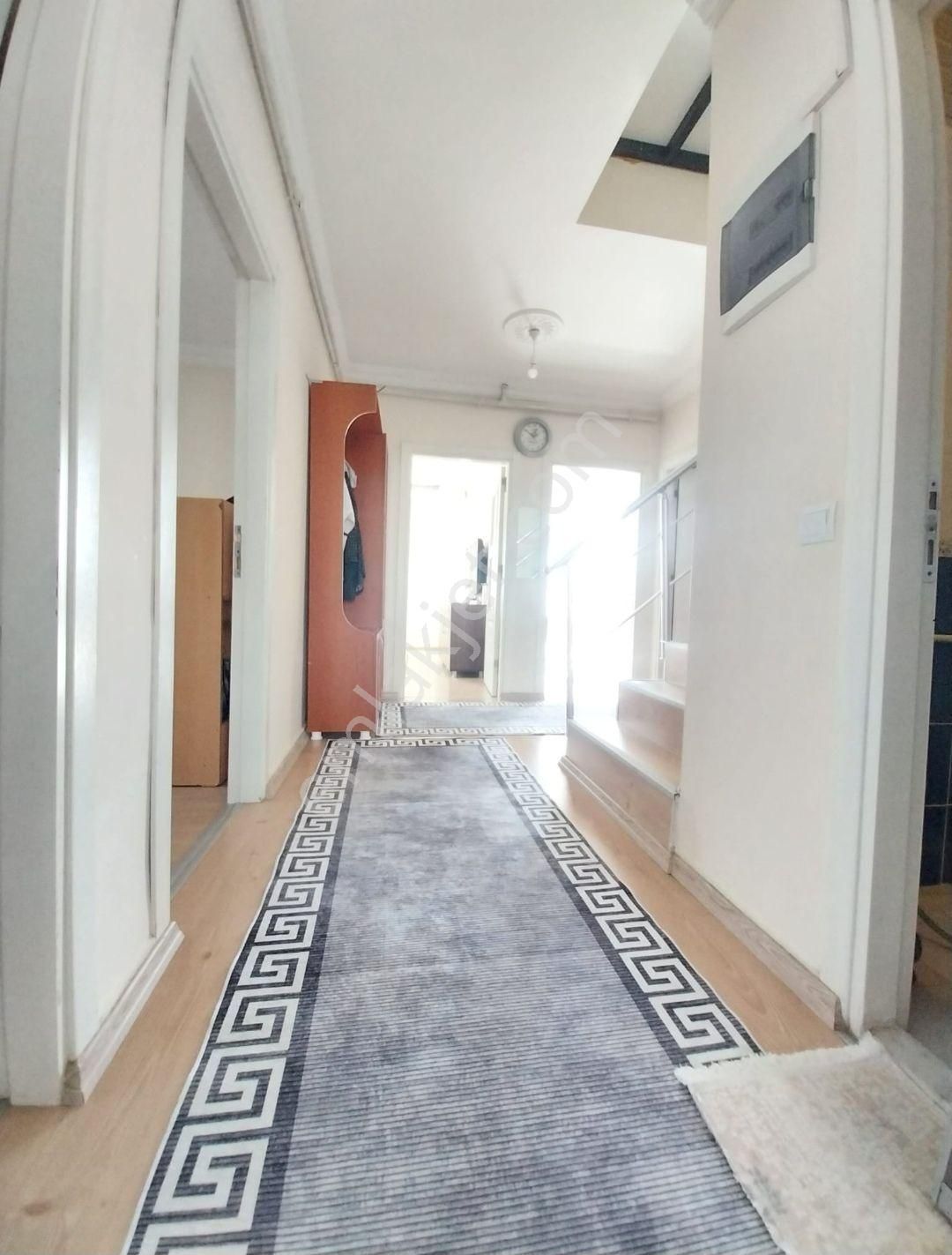 Ahatlı Mahallesinde 7+1 Satılık Dubleks Daire - Görsel 21