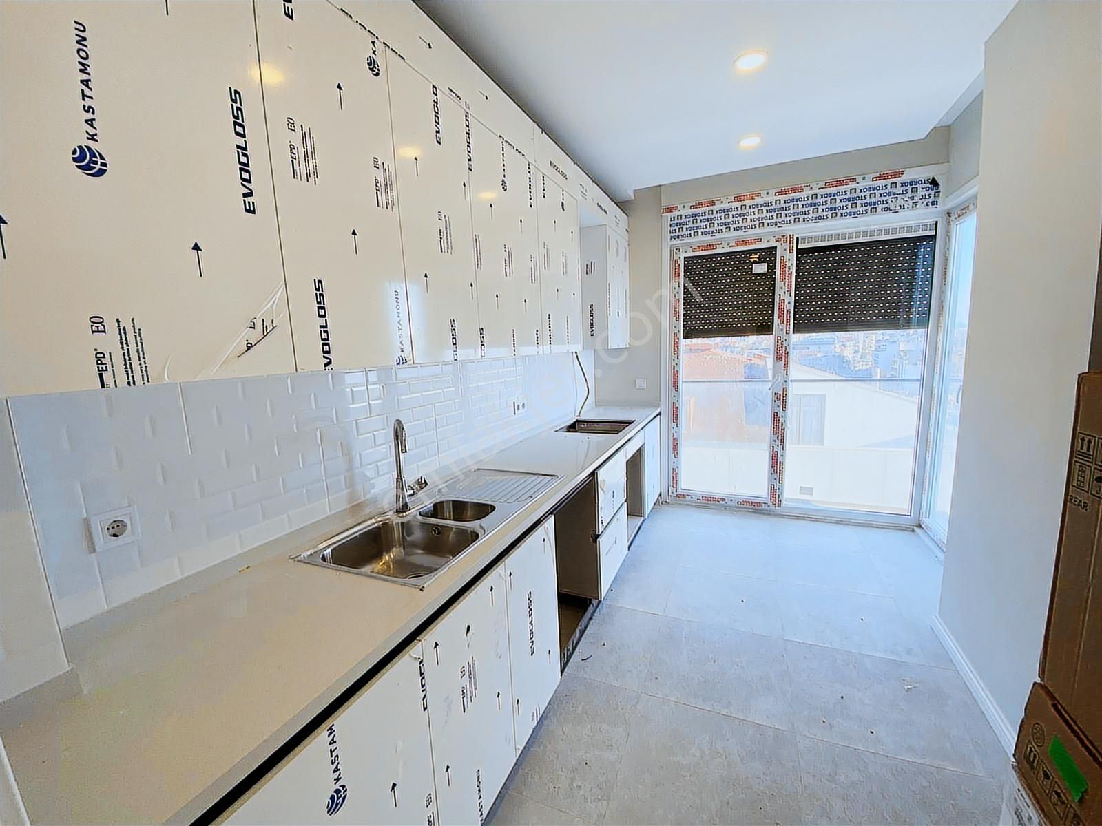 Bostancı Kalbinde Kapanmaz Adalar Manzaralı 3+1 - Görsel 10