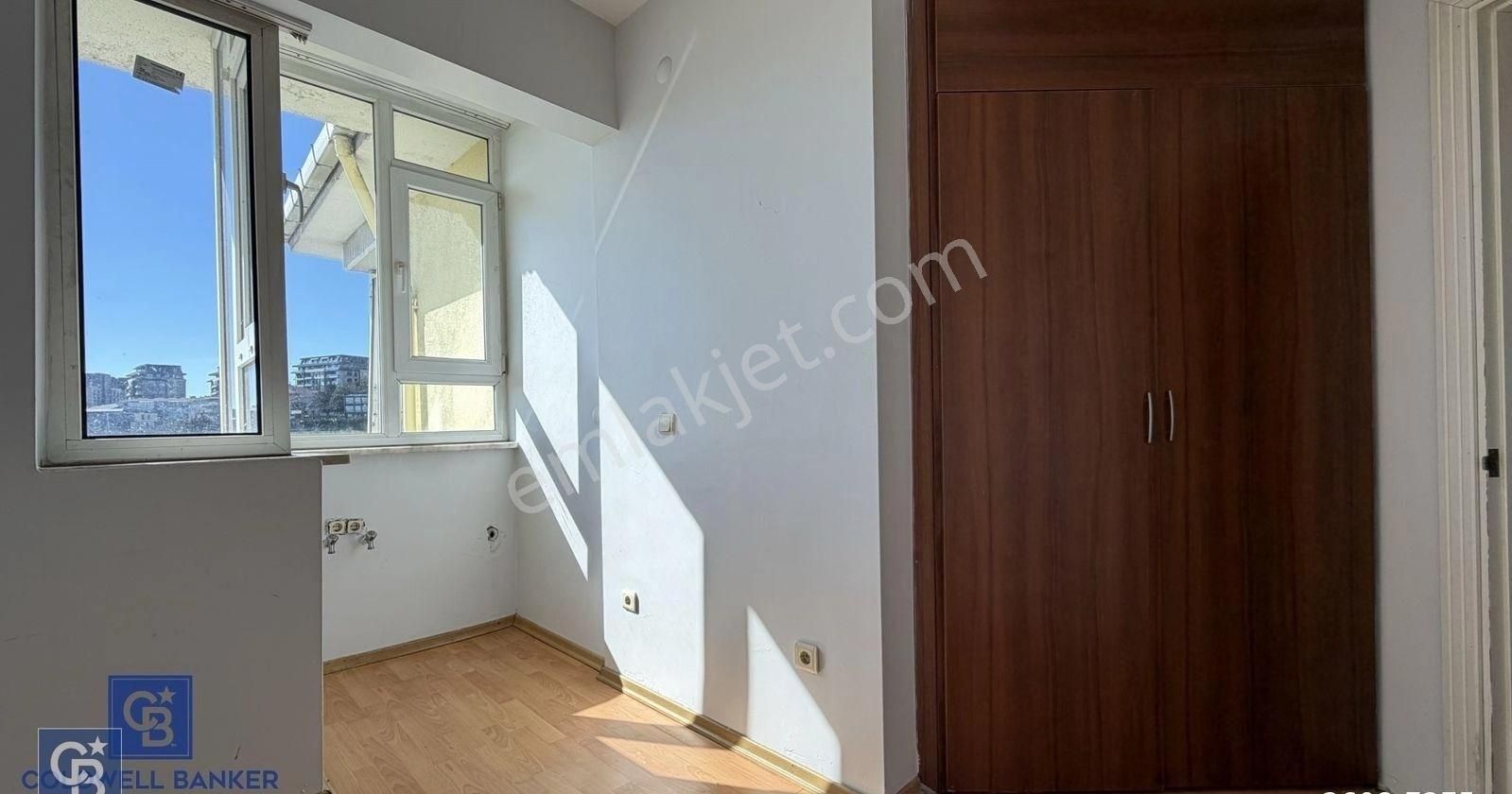 Levazım'da Şehir Manzaralı Klima Ve Şömineli 3.5+1 Kiralık Daire - Görsel 11
