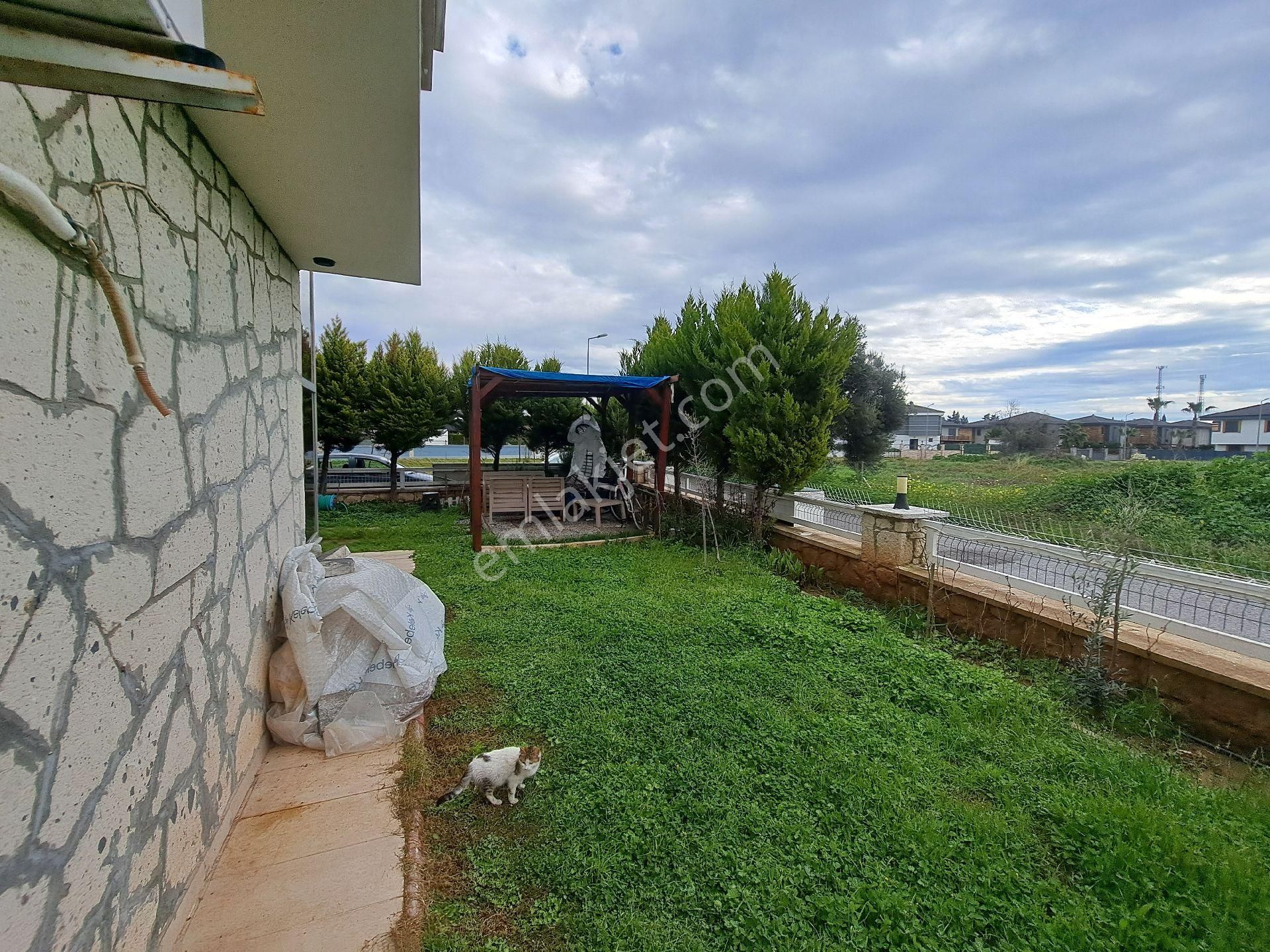 İzmir Seferihisar Doğanbey De Satılık 3+1 Havuzlu Villa - Görsel 7