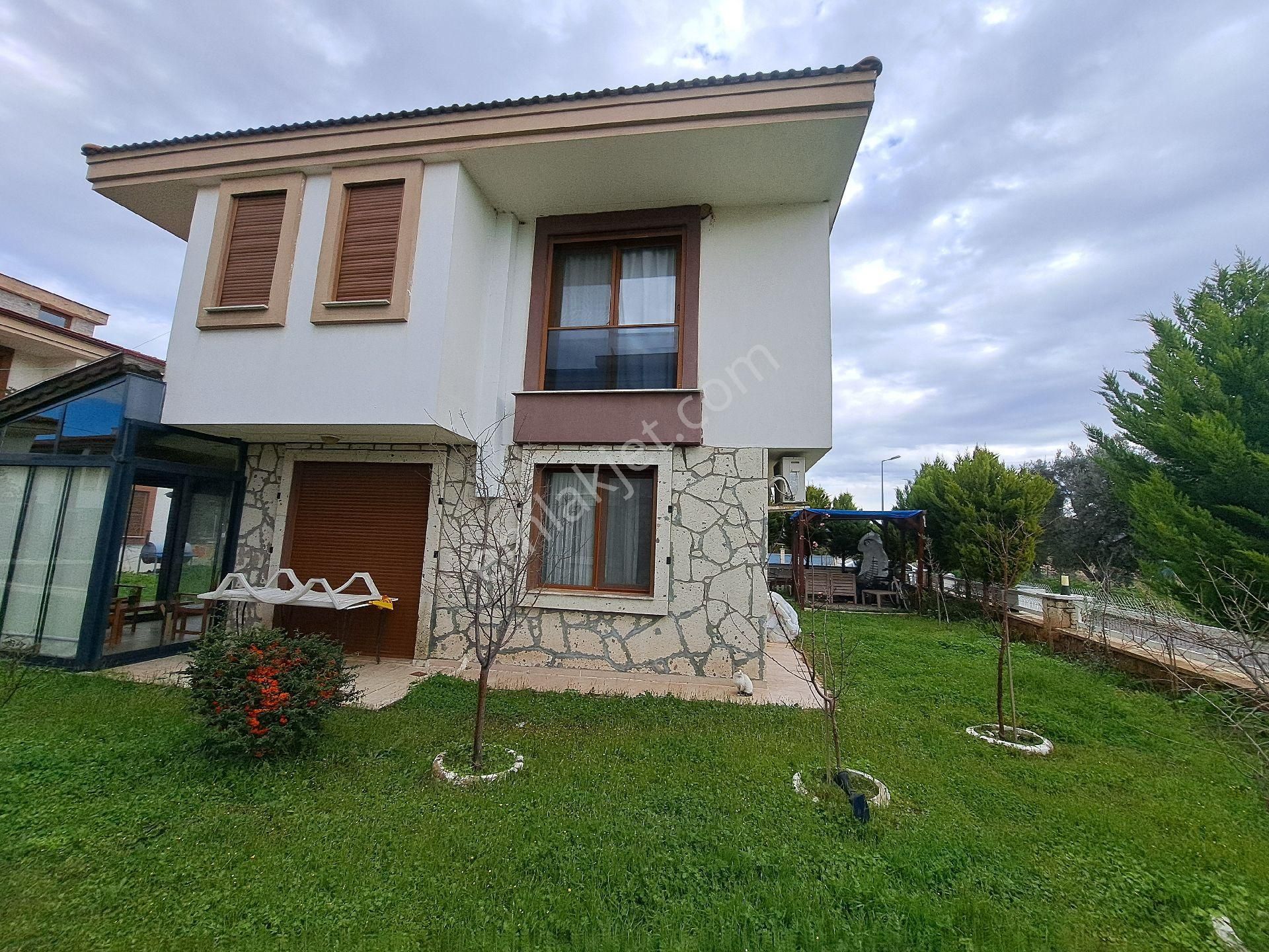 İzmir Seferihisar Doğanbey De Satılık 3+1 Havuzlu Villa - Görsel 6