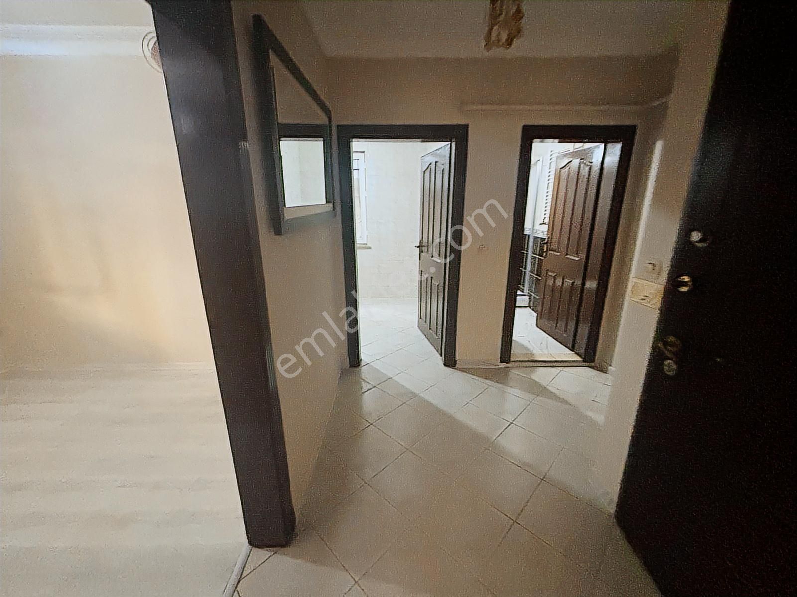 F-l Emlaktan Bulgurlu Metro Çağrı Eyüpoğlu Yakını 1+1 Aile-bekar - Görsel 21