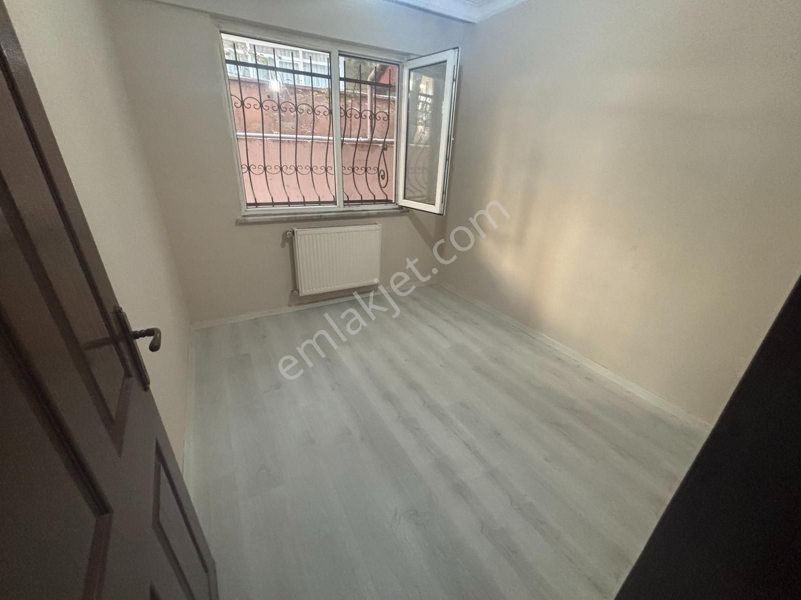 F-l Emlaktan Bulgurlu Metro Çağrı Eyüpoğlu Yakını 1+1 Aile-bekar - Görsel 11