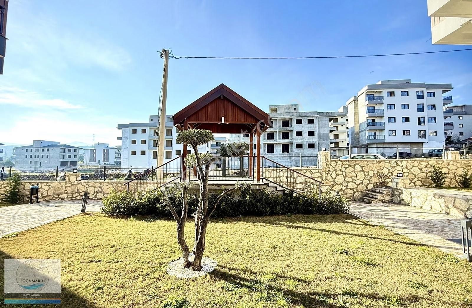 Havuzlu Butik Sitede Kiralık 2+1 | Aliağa Kurtuluş Mahallesi - Görsel 2