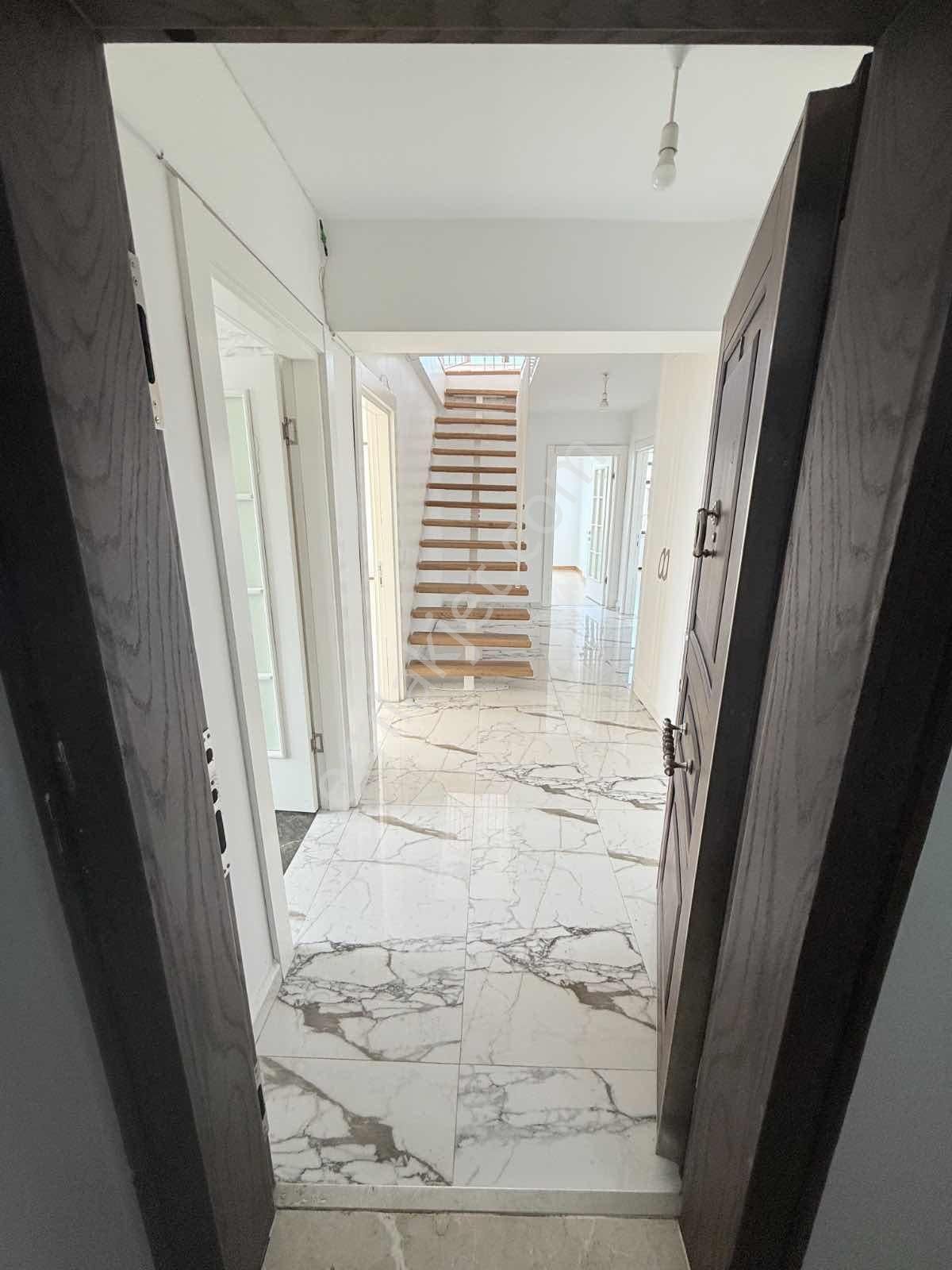 Emlakyap Tan Onurkent Sitesi Satılık 3+2 Dublex Daire - Görsel 3