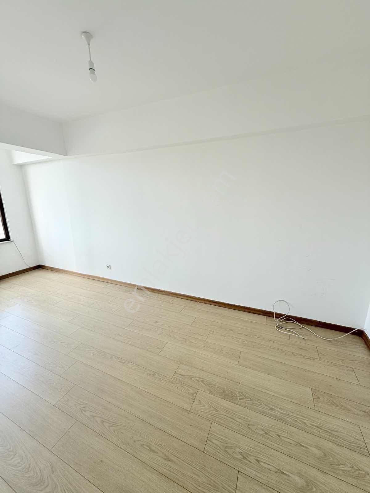 Emlakyap Tan Onurkent Sitesi Satılık 3+2 Dublex Daire - Görsel 30