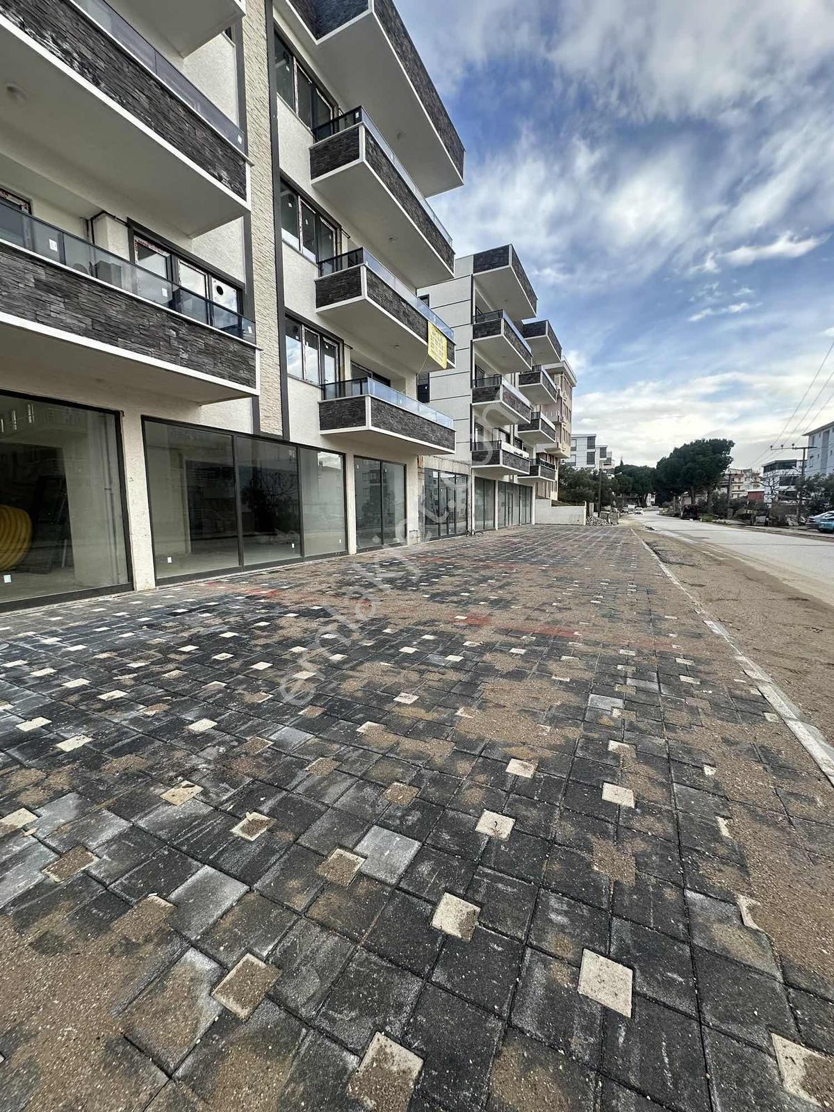 Denize 30 Metre Geniş Sıfır İskanlı Daire - Görsel 8