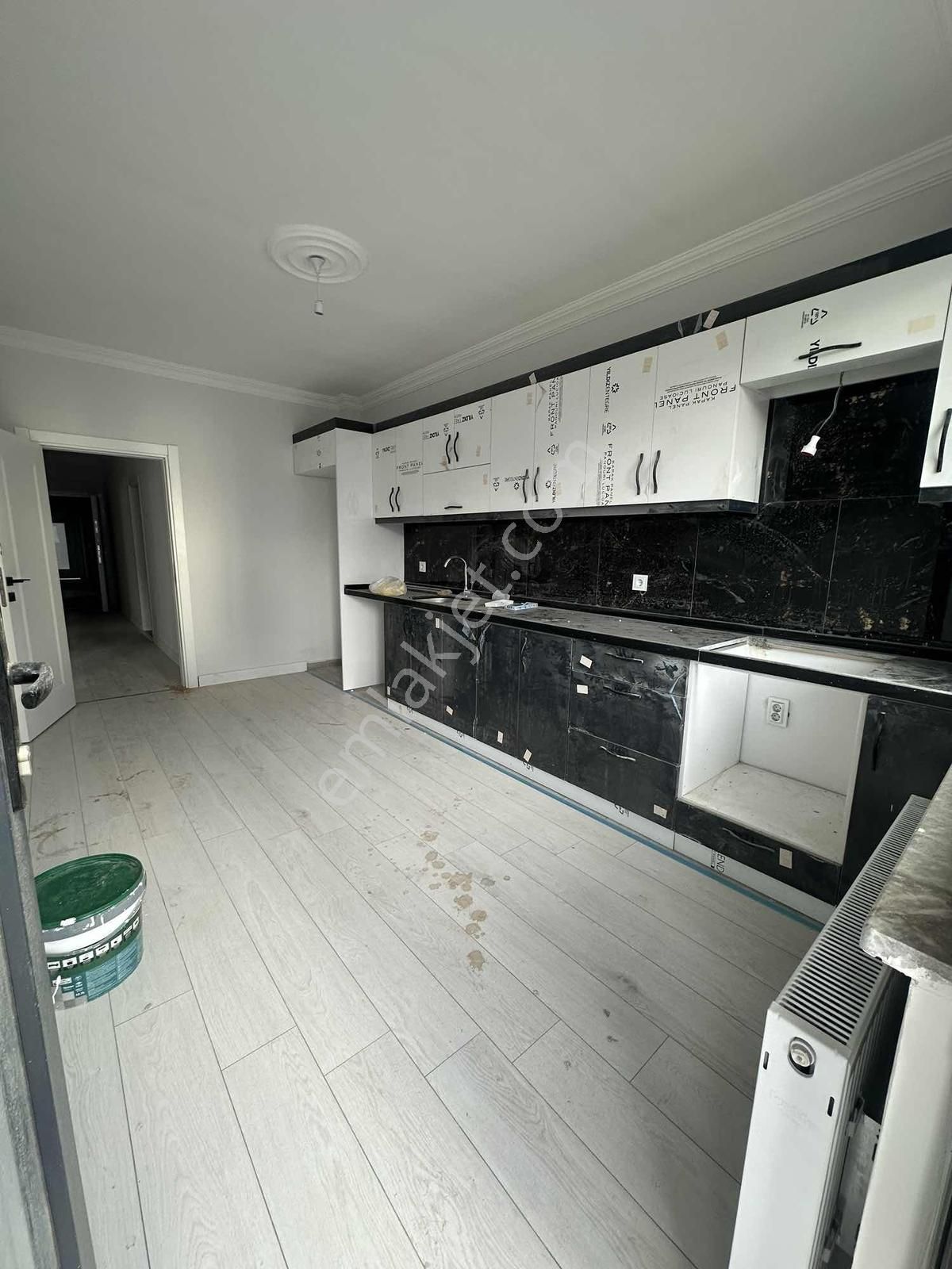 Denize 30 Metre Geniş Sıfır İskanlı Daire - Görsel 14