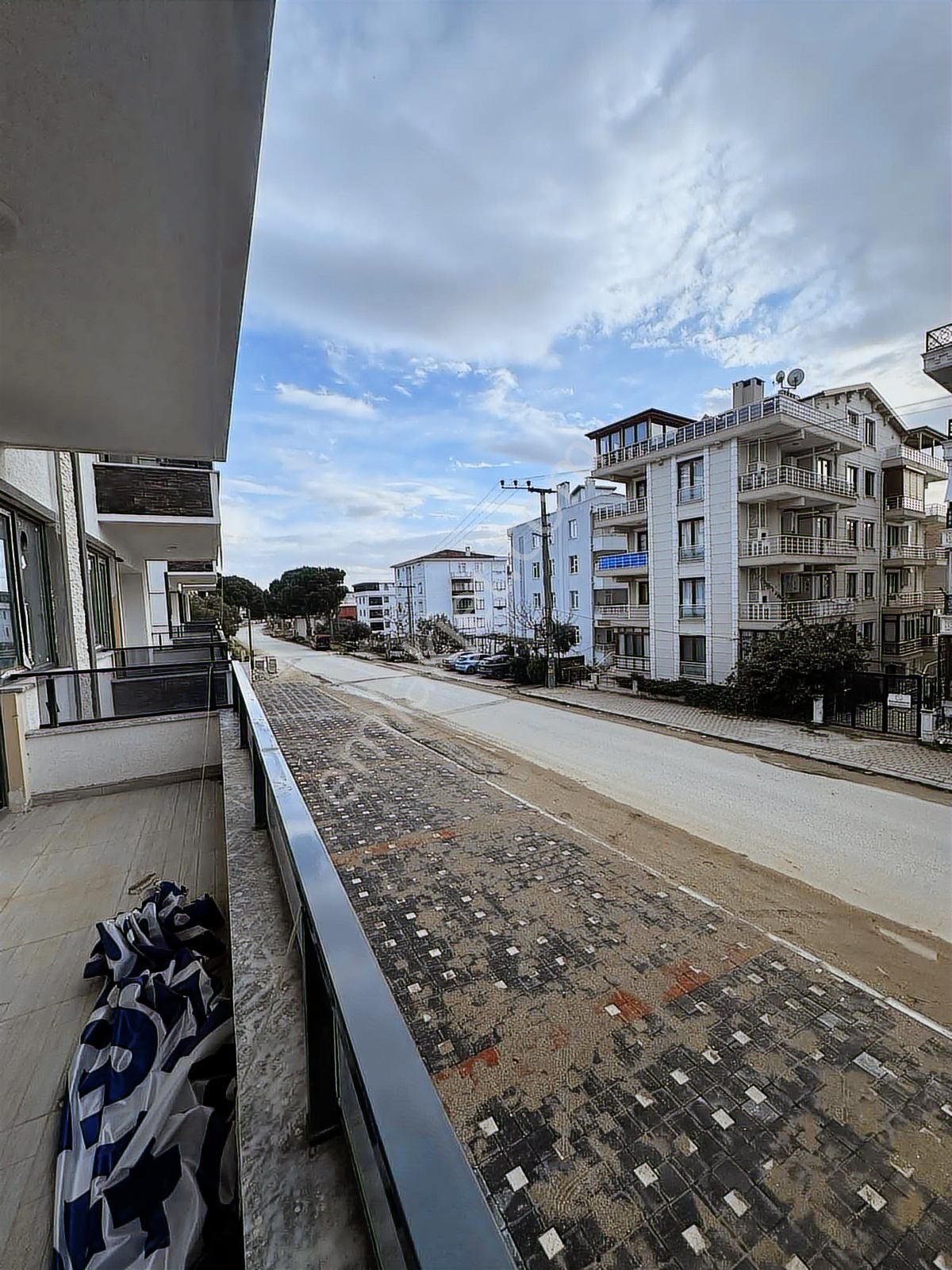 Denize 30 Metre Geniş Sıfır İskanlı Daire - Görsel 3