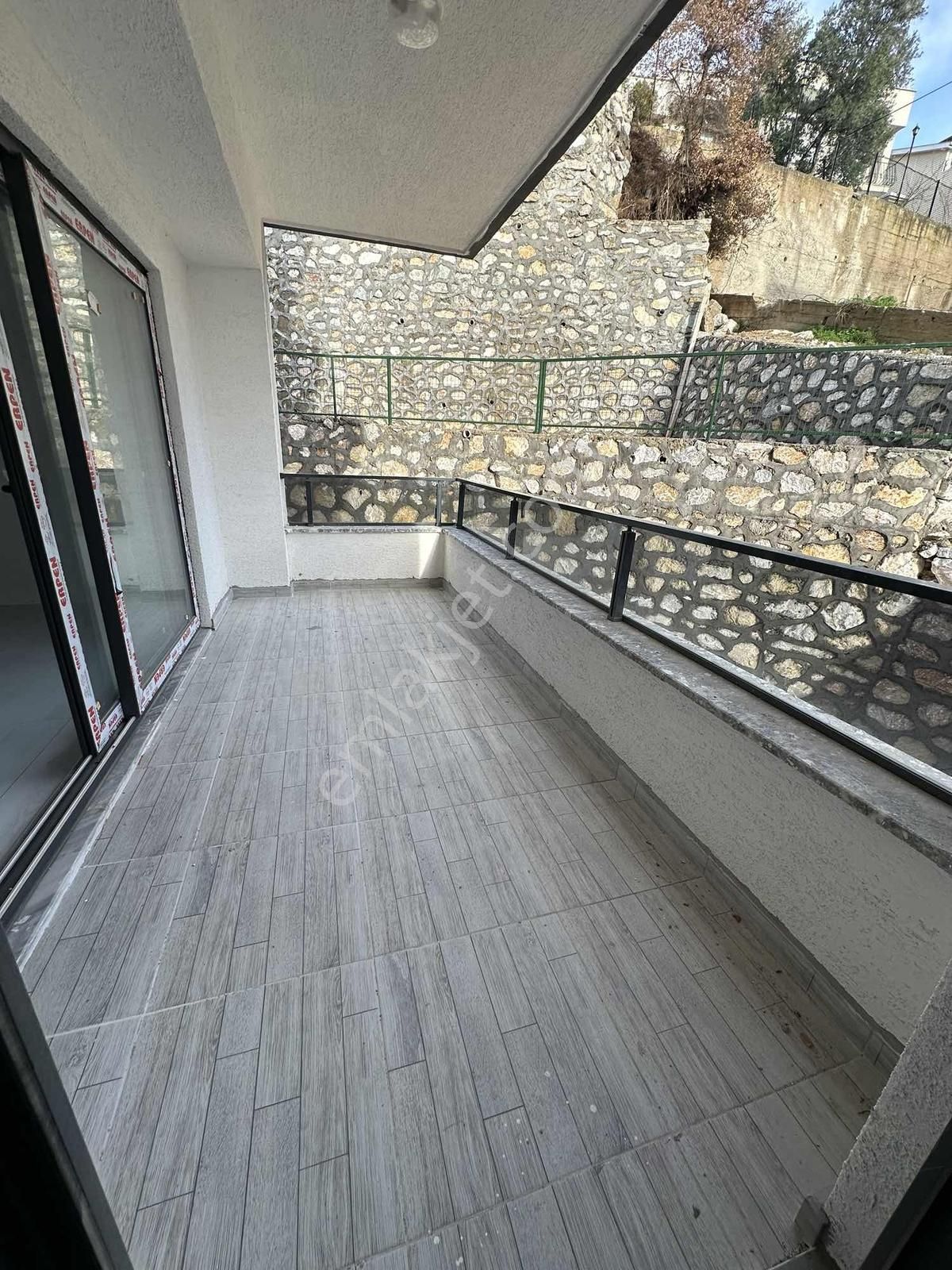 İskanlı Sıfır Oturuma Hazır Satılık 14 Daire - Görsel 10