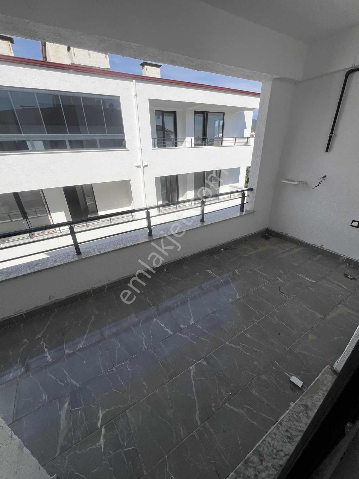 Acil Şok Fiyat Havuzlu Sıfır Sitede 2+1 Geniş Daire - Görsel 18