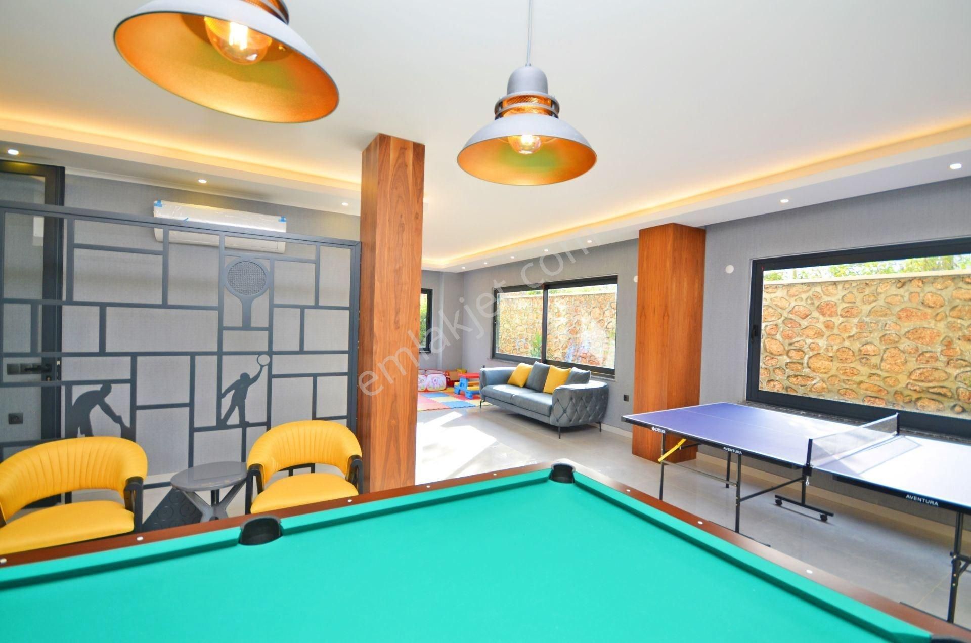 Alanya Oba’da Kale Manzaralı Full Eşyalı 2+1 Dubleks Daire - Görsel 19