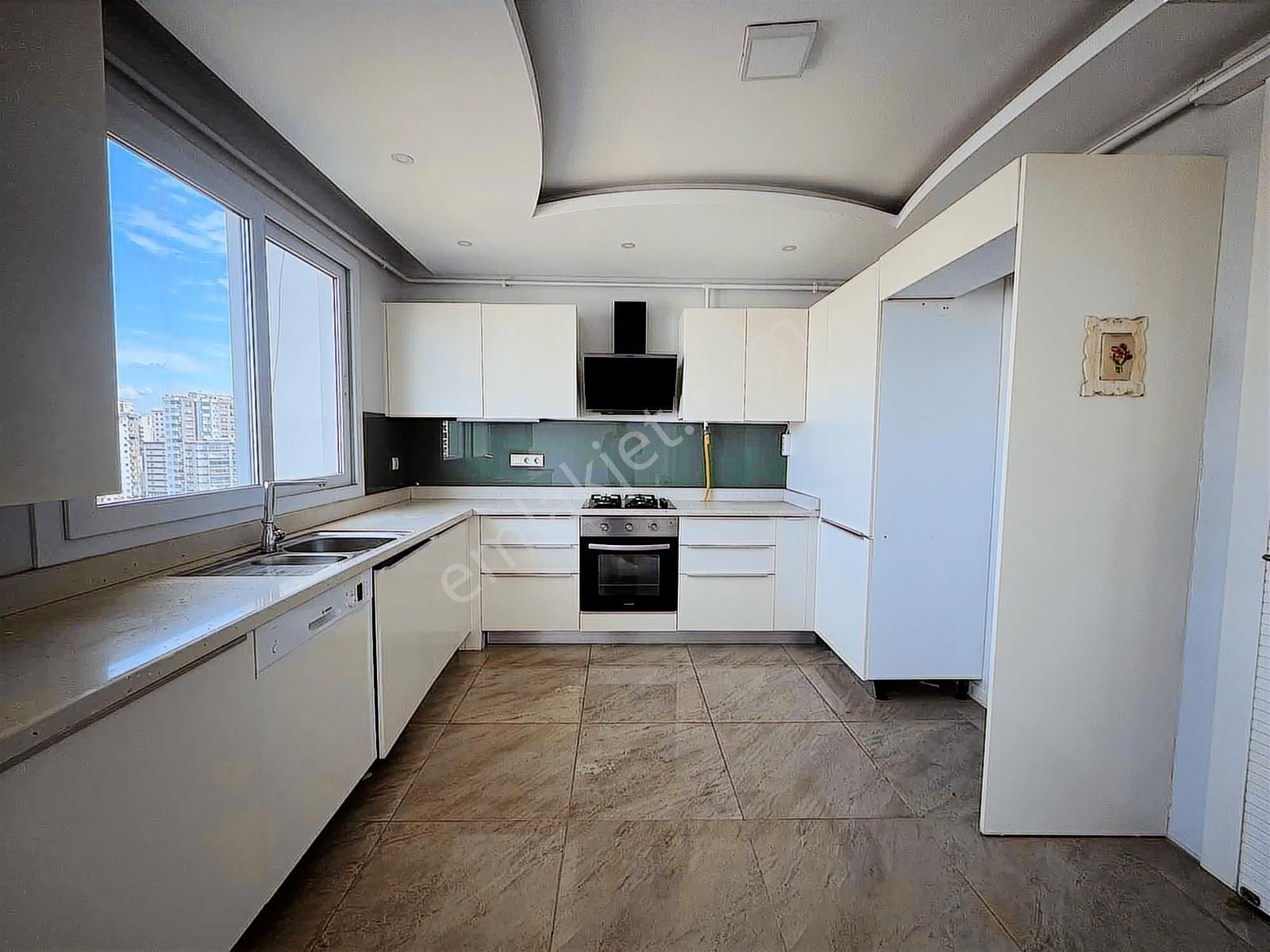 Pınar Mahallesi/özel Concept/site İçi/4+1/k.mutfak/havuz/3 Banyo - Görsel 20