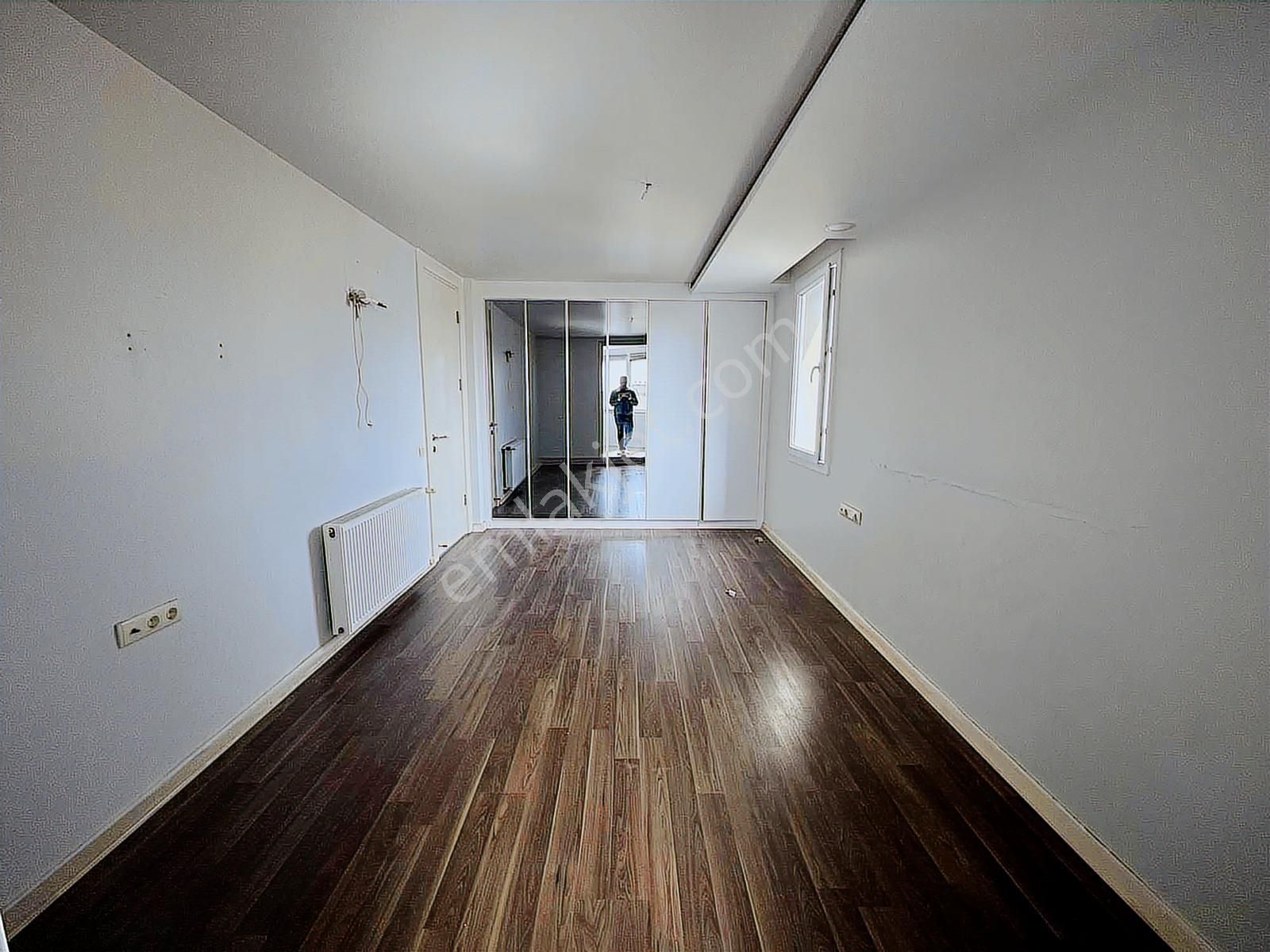 Pınar Mahallesi/özel Concept/site İçi/4+1/k.mutfak/havuz/3 Banyo - Görsel 17