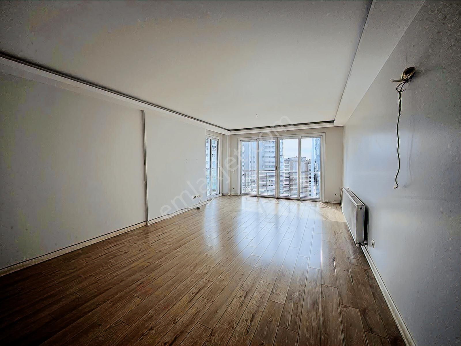 Pınar Mahallesi/özel Concept/site İçi/4+1/k.mutfak/havuz/3 Banyo - Görsel 12