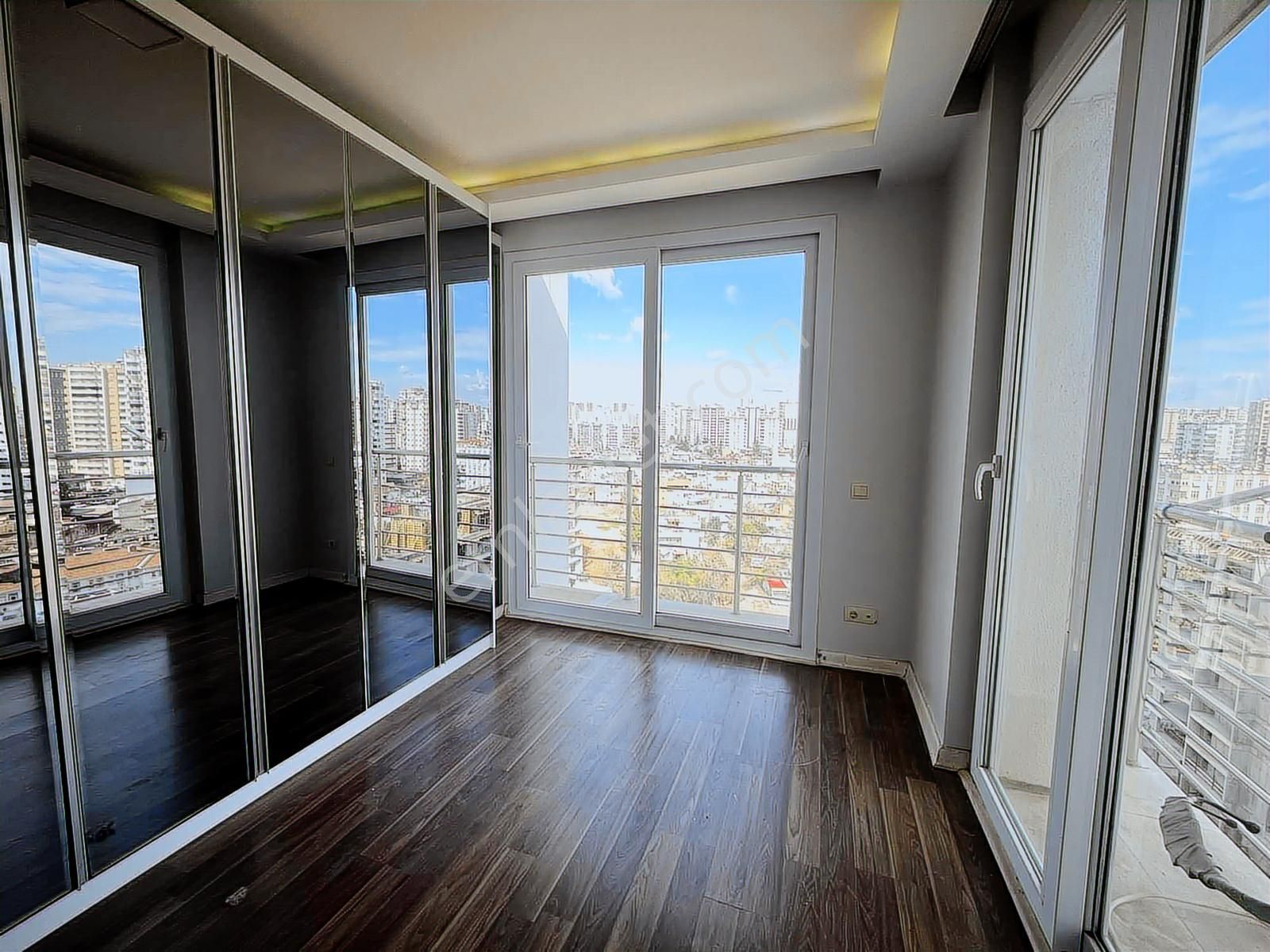 Pınar Mahallesi/özel Concept/site İçi/4+1/k.mutfak/havuz/3 Banyo - Görsel 3