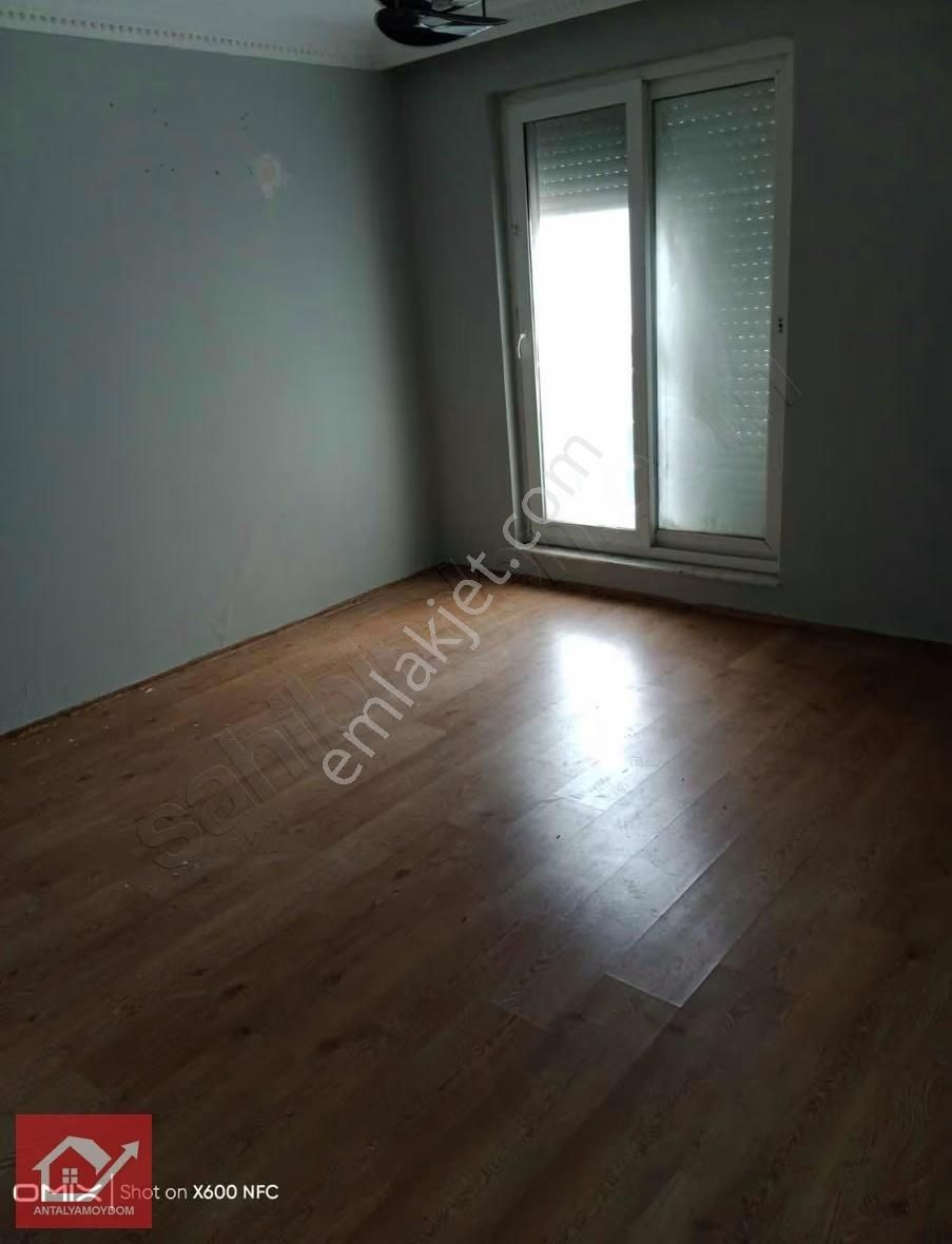 Konyaaltı Sarısu Mahallesinde Arakat 3+1 - Görsel 8