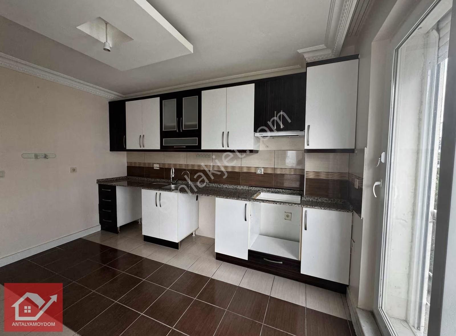 Konyaaltı Sarısu Mahallesinde Arakat 3+1 - Görsel 10