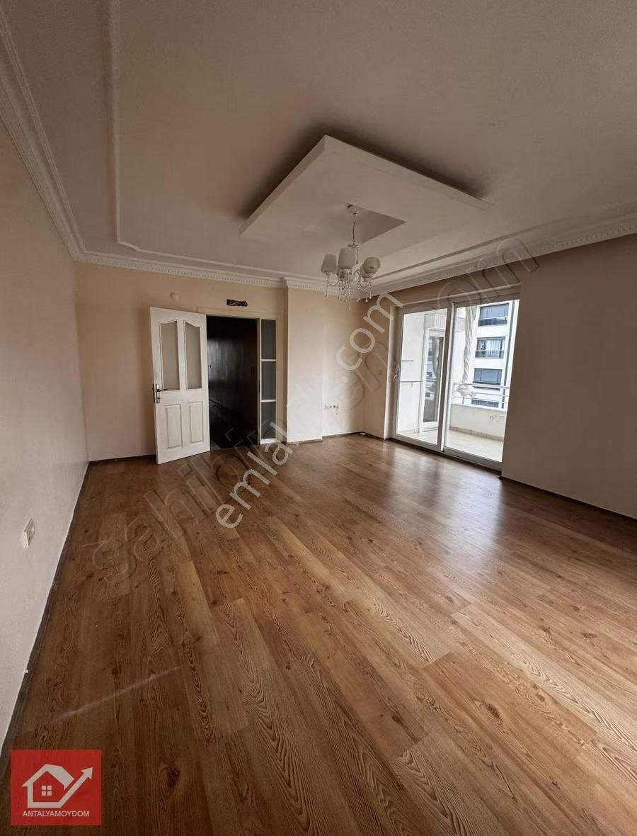 Konyaaltı Sarısu Mahallesinde Arakat 3+1 - Görsel 5