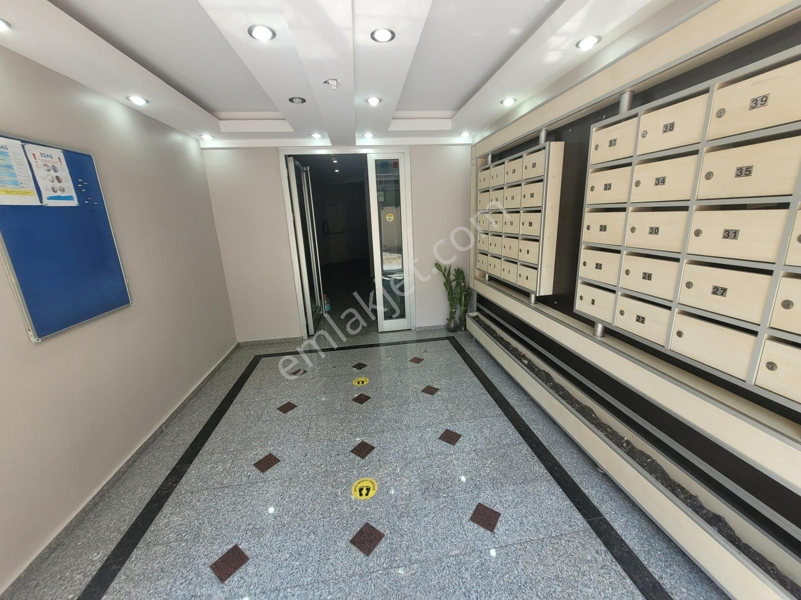 Mehmet Akif Mah.de Royal Park Residence 80m2 1+1 Satılık Daire - Görsel 25