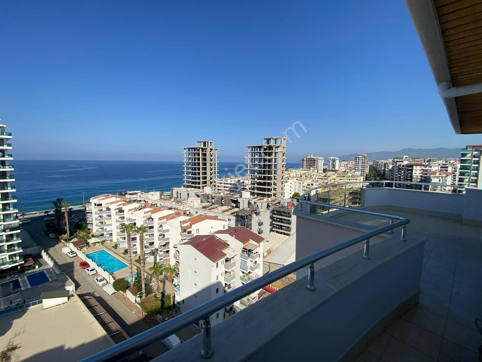 Alanya / Mahmutlar’da Panoramik Deniz & Dağ Manzaralı 3+1 Dubleks - Görsel 23