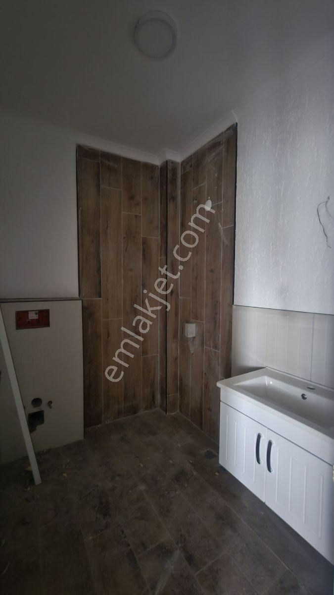 Ayb Gayrimenkulden Cami Mahallesinde Satılık 1+1 Sıfır Daire - Görsel 3