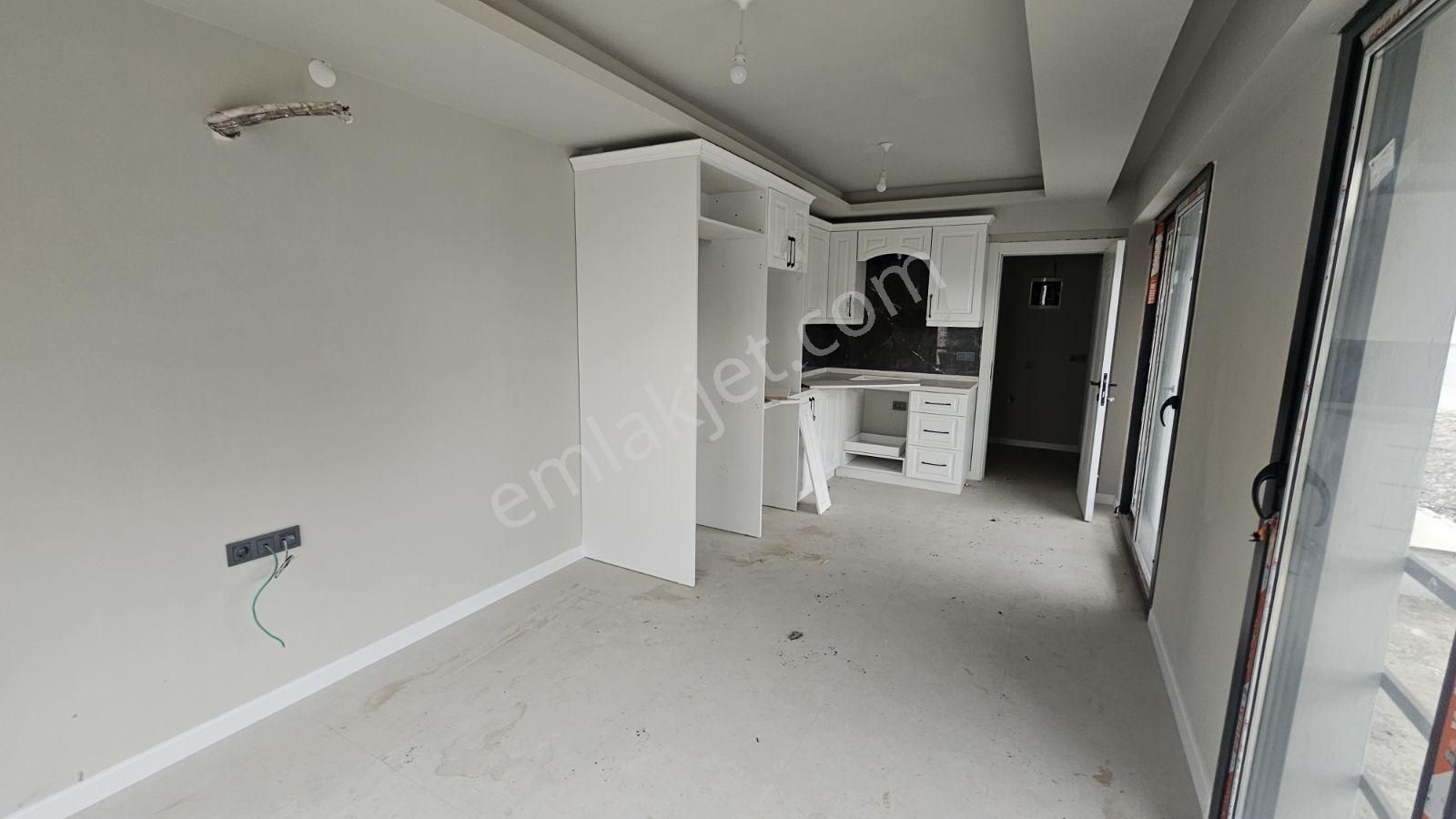 Ayb Gayrimenkulden Cami Mahallesinde Satılık 1+1 Sıfır Daire - Görsel 7