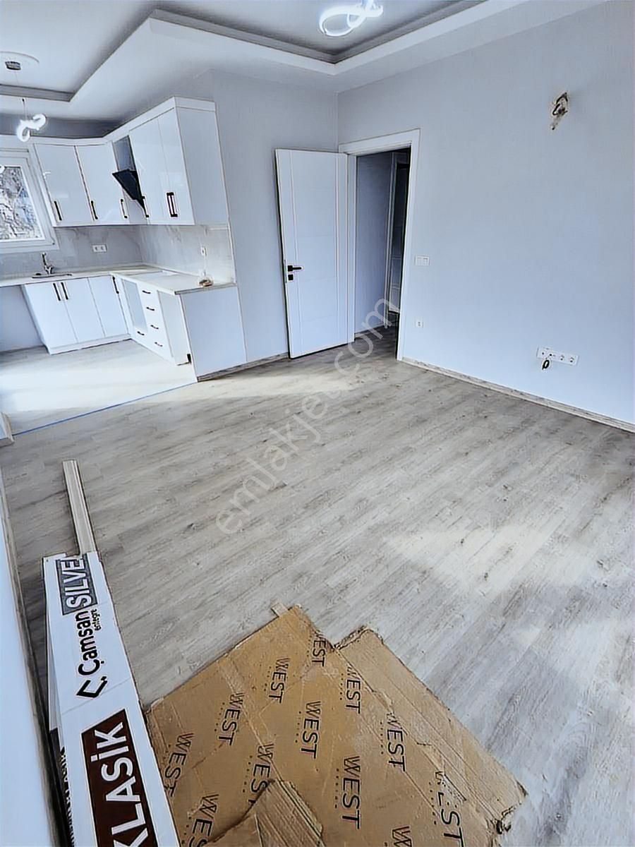 Ayb Gayrimenkulden Taşyaka Mahallesinde 2+1 Kiralık Daire - Görsel 3