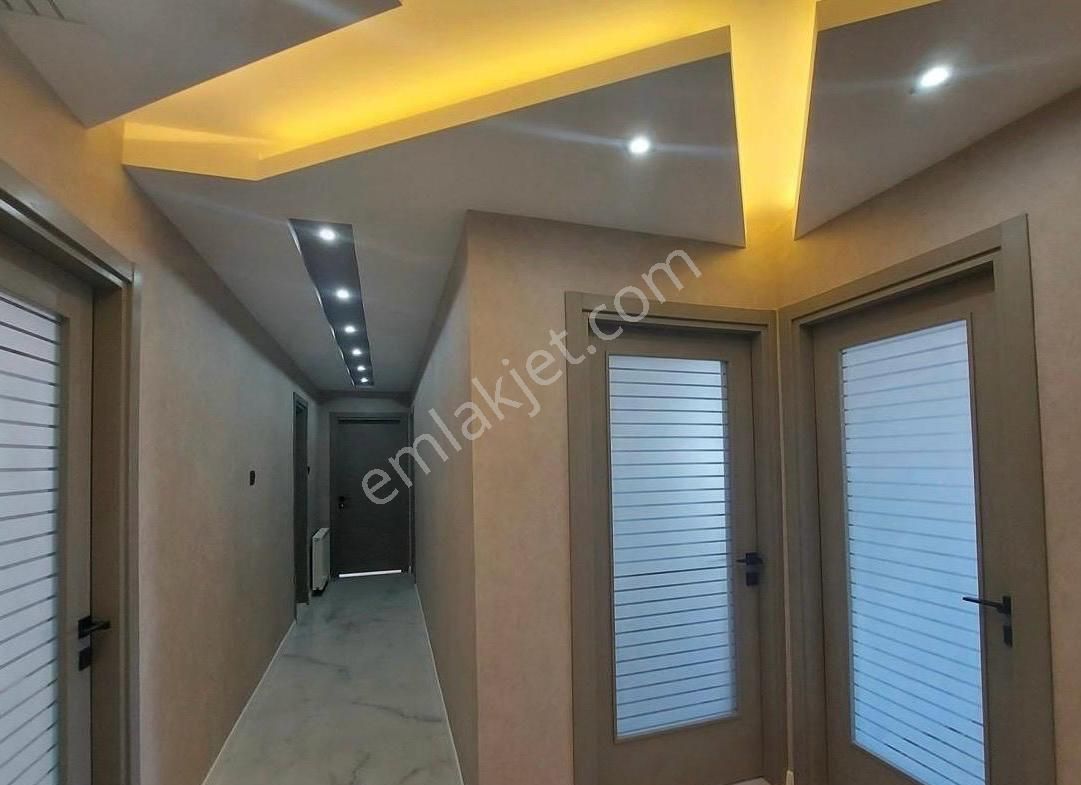 İz'den Mahfesığmaz'da Modern Tasarıma Sahip 3+1 Fırsat Daire - Görsel 9