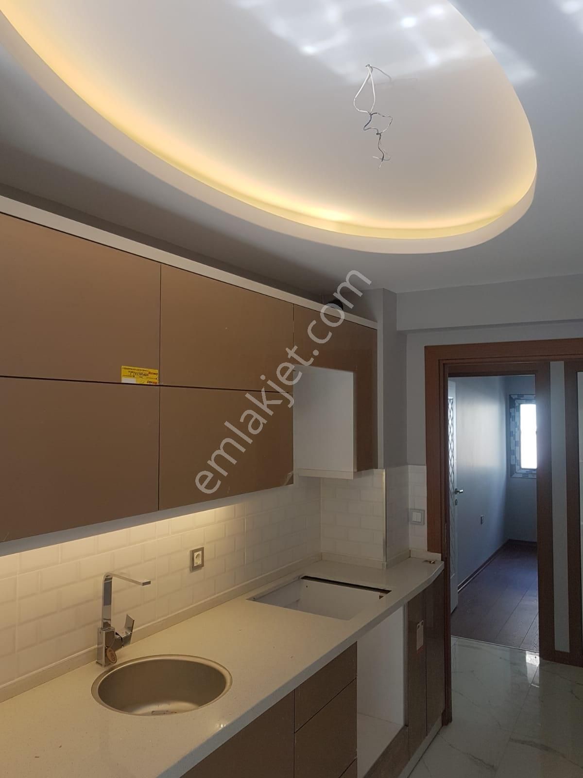 Bahçelievlerde Yeni Binada Asansörlü, 3+1 Satılık Daire Cb-ph - Görsel 2