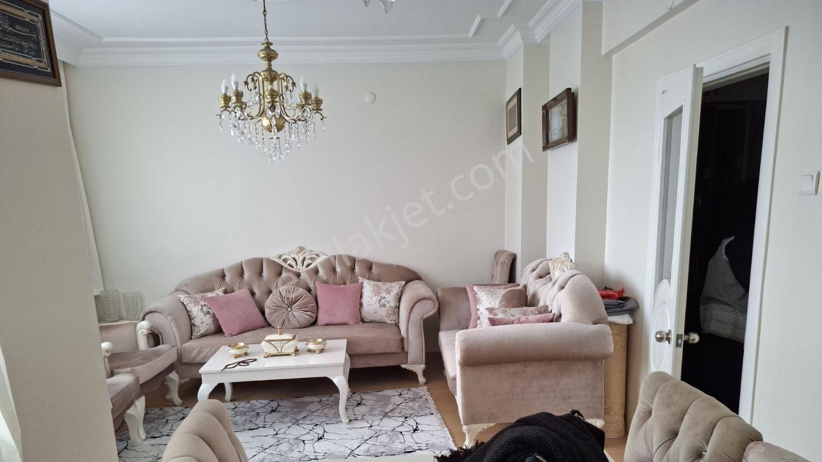 Bahçelievlerde 3+1 Temiz 2.kat - Görsel 9