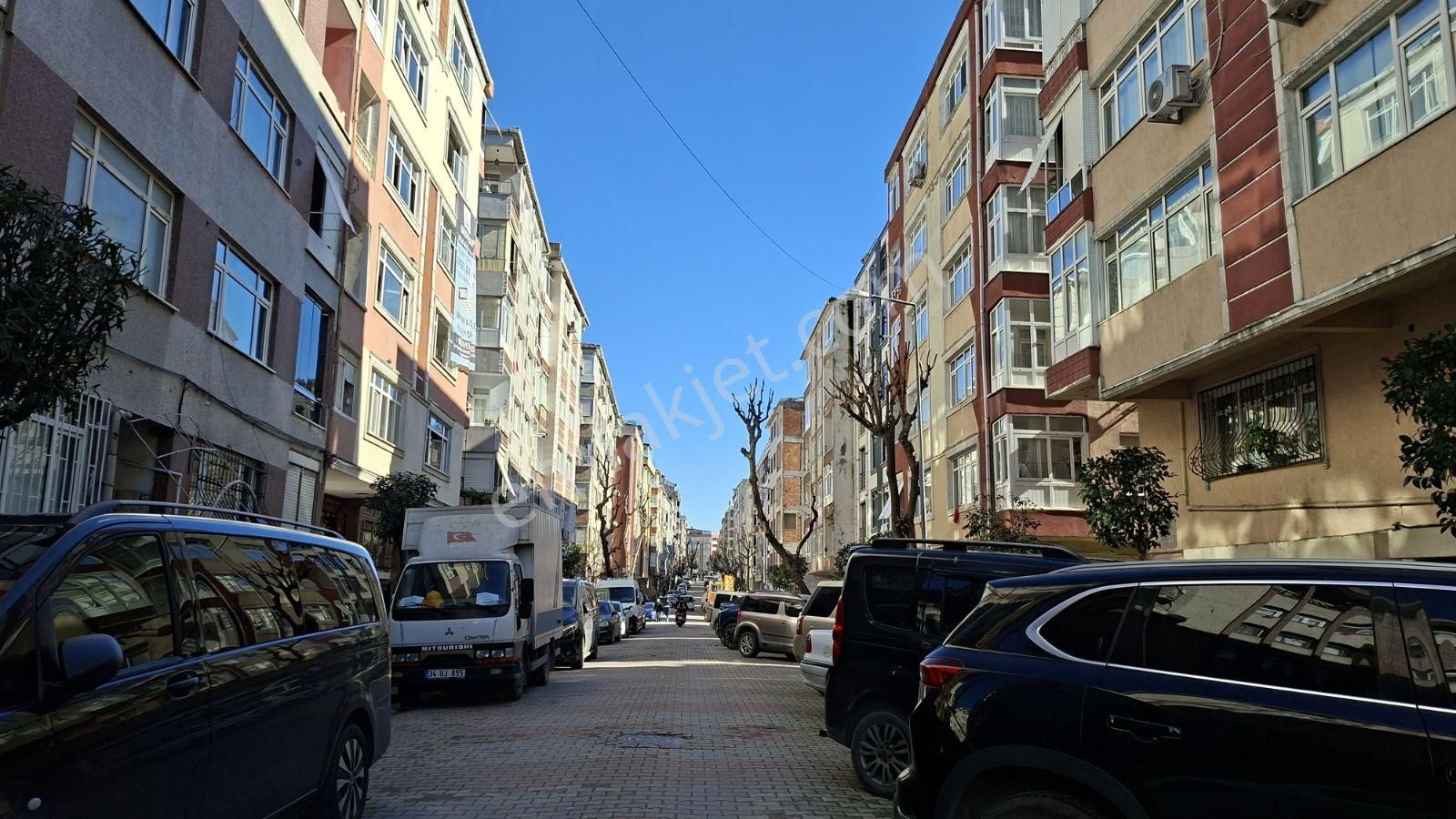 Bahçelievlerde 3+1 Temiz 2.kat - Görsel 30