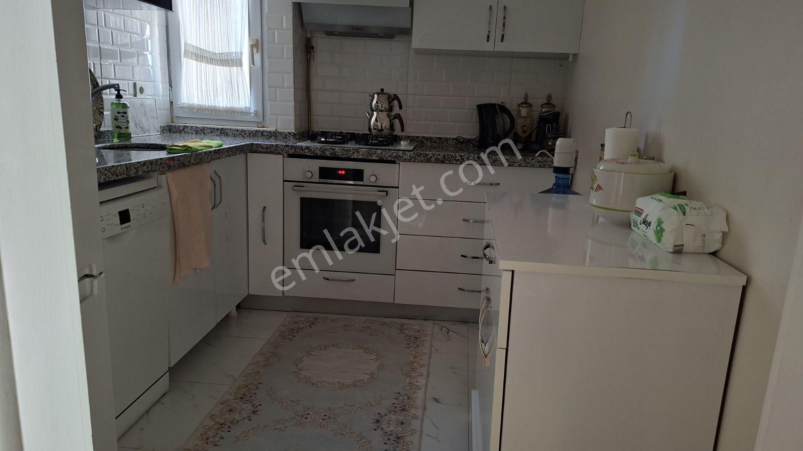 Bahçelievlerde 3+1 Temiz 2.kat - Görsel 14