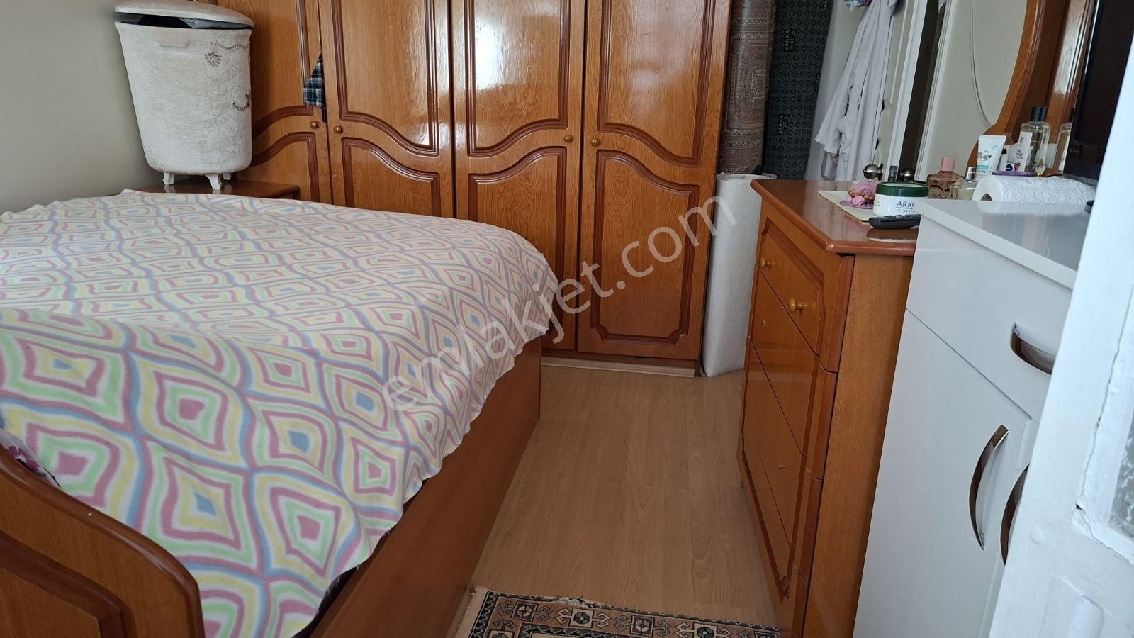 Bahçelievlerde 3+1 Temiz 2.kat - Görsel 19