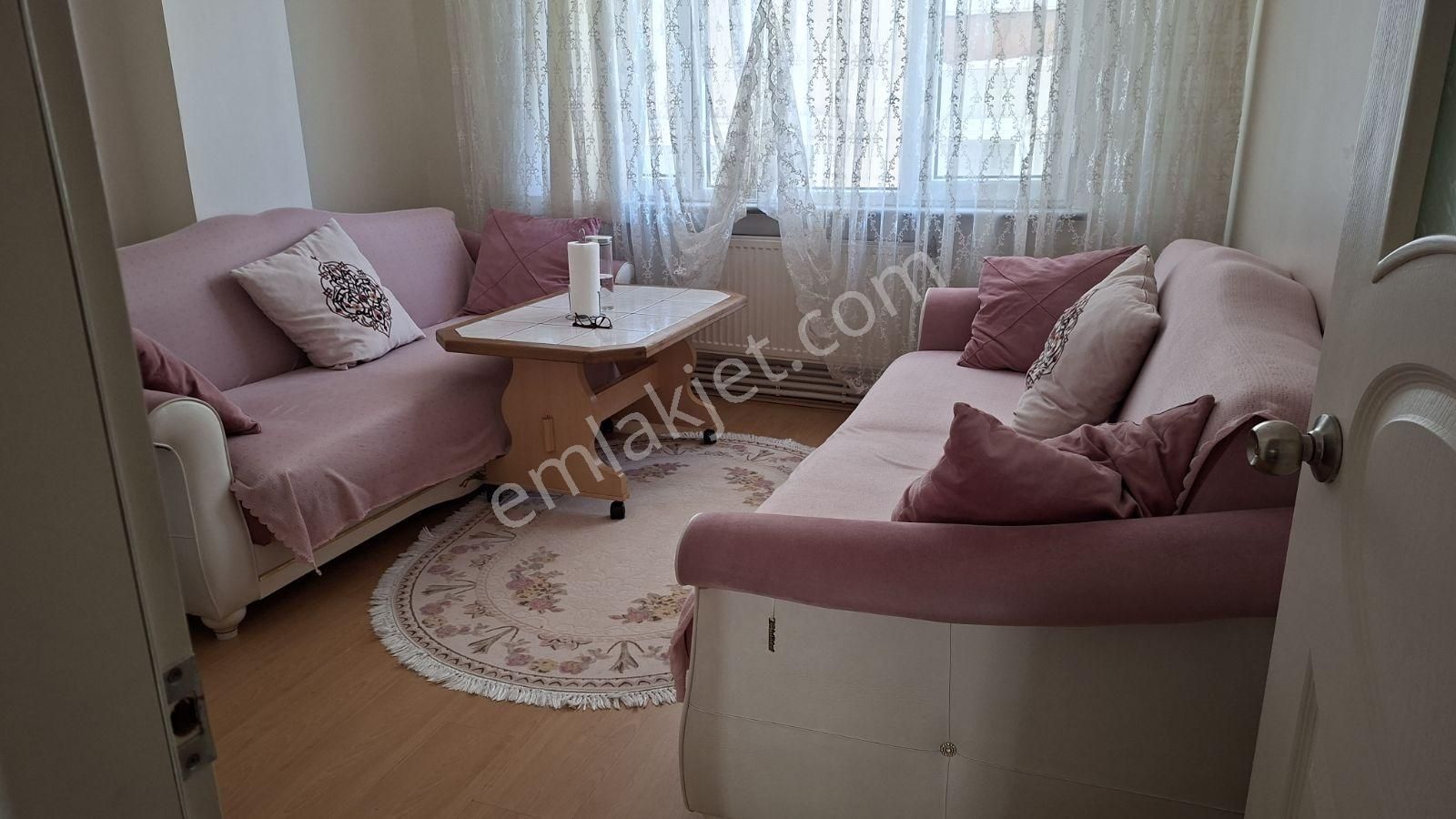 Bahçelievlerde 3+1 Temiz 2.kat - Görsel 3