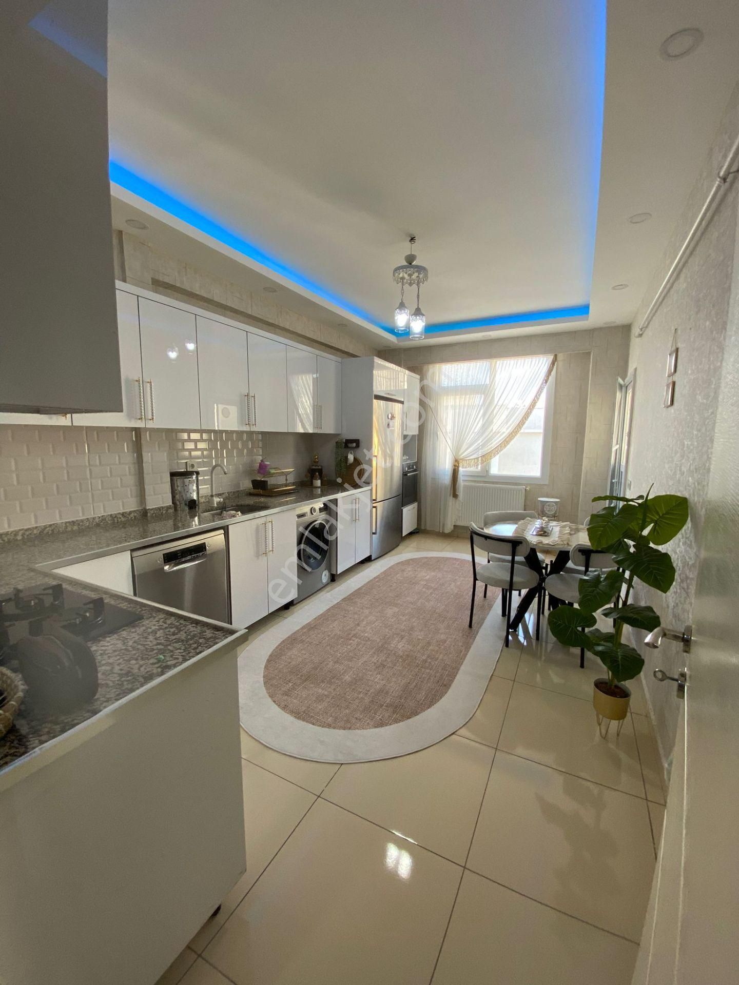 Sahibinden Satılık 180 M2 50 Mt Çevre Yolunda Mesire Yakınında - Görsel 9