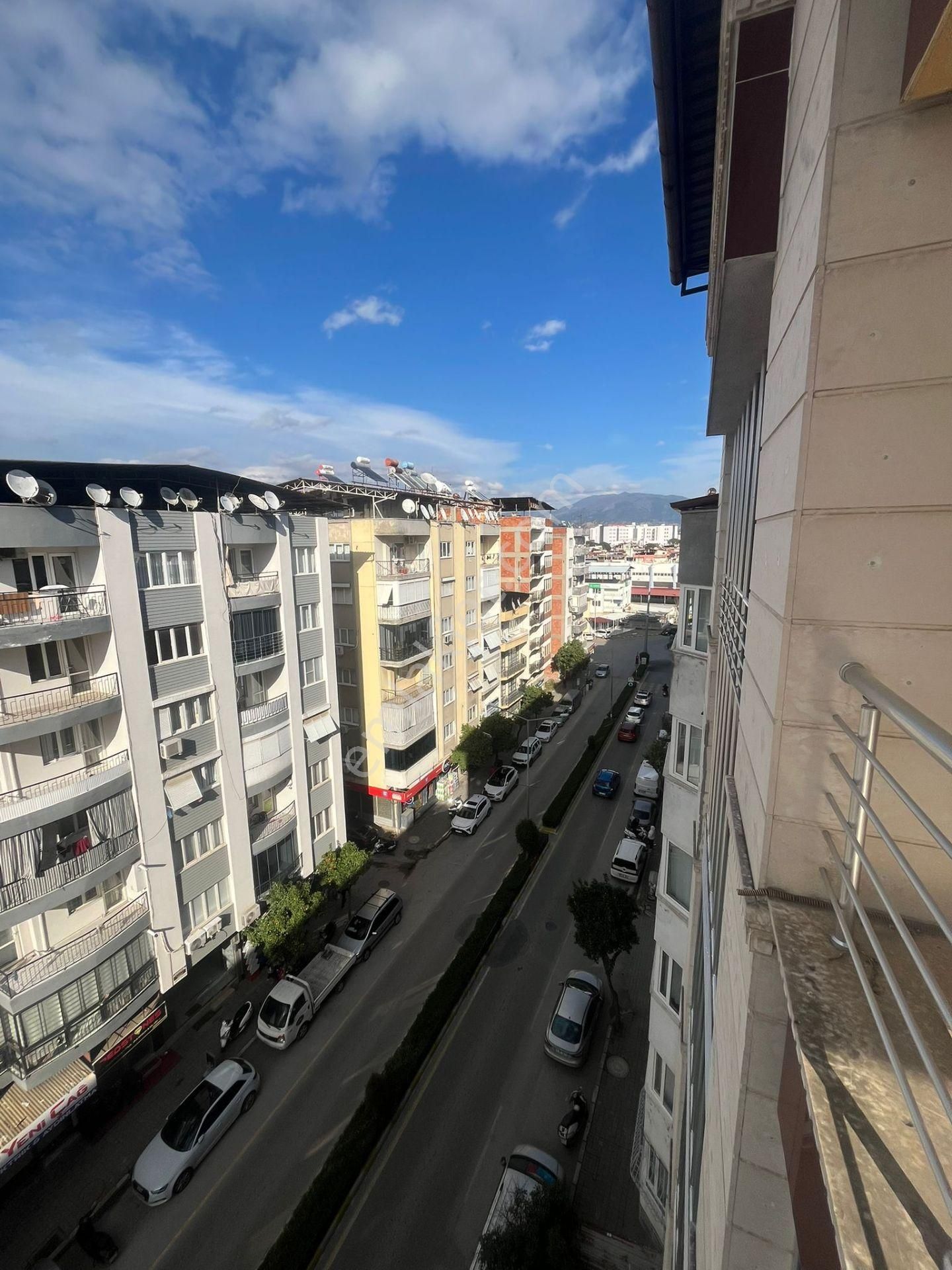 Atatürk Bulvarı Üzerin De Satılık 4+1 240 M² Satılık Daire ! ! ! - Görsel 5