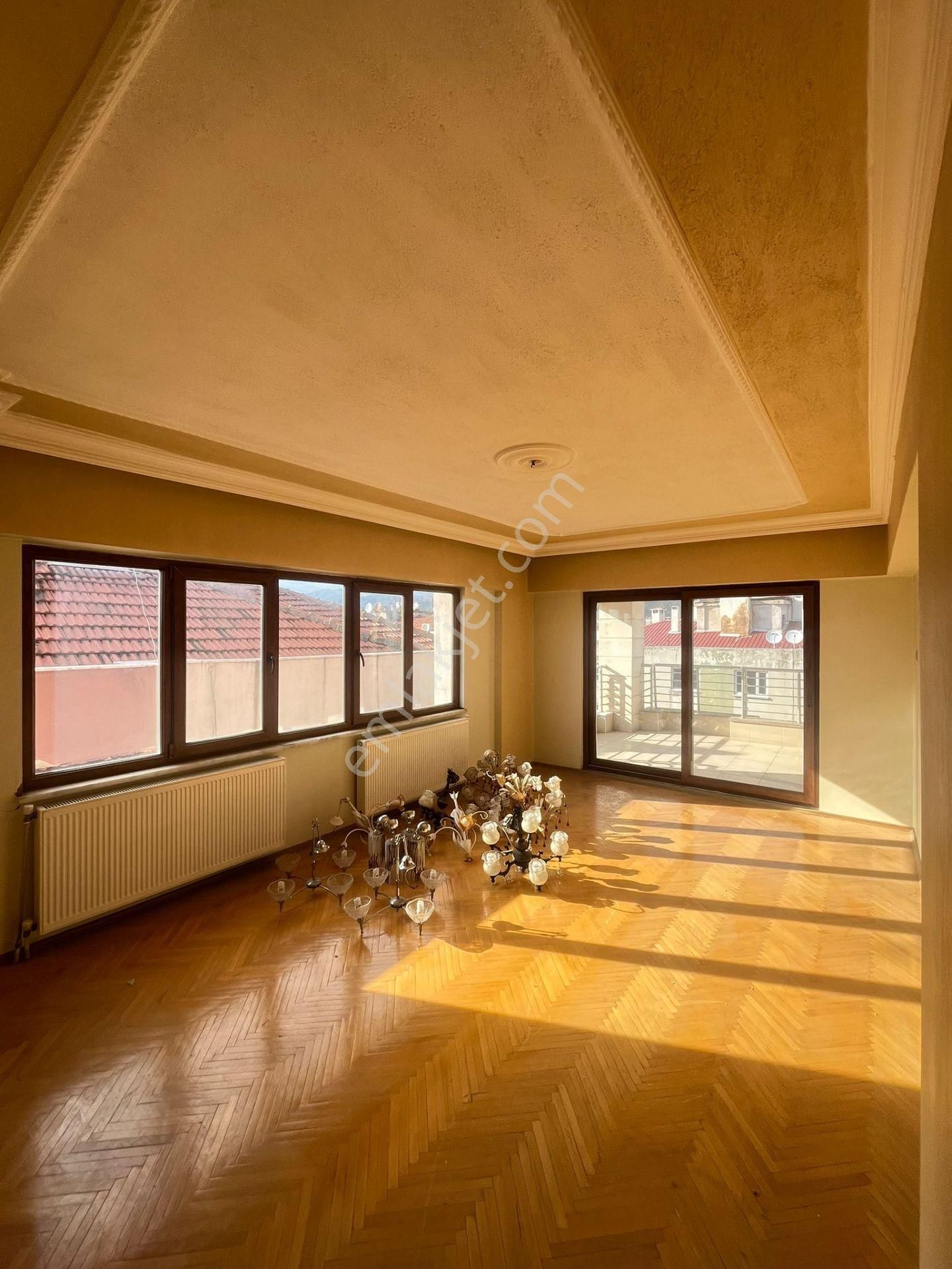 Atatürk Bulvarı Üzerin De Satılık 4+1 240 M² Satılık Daire ! ! ! - Görsel 9