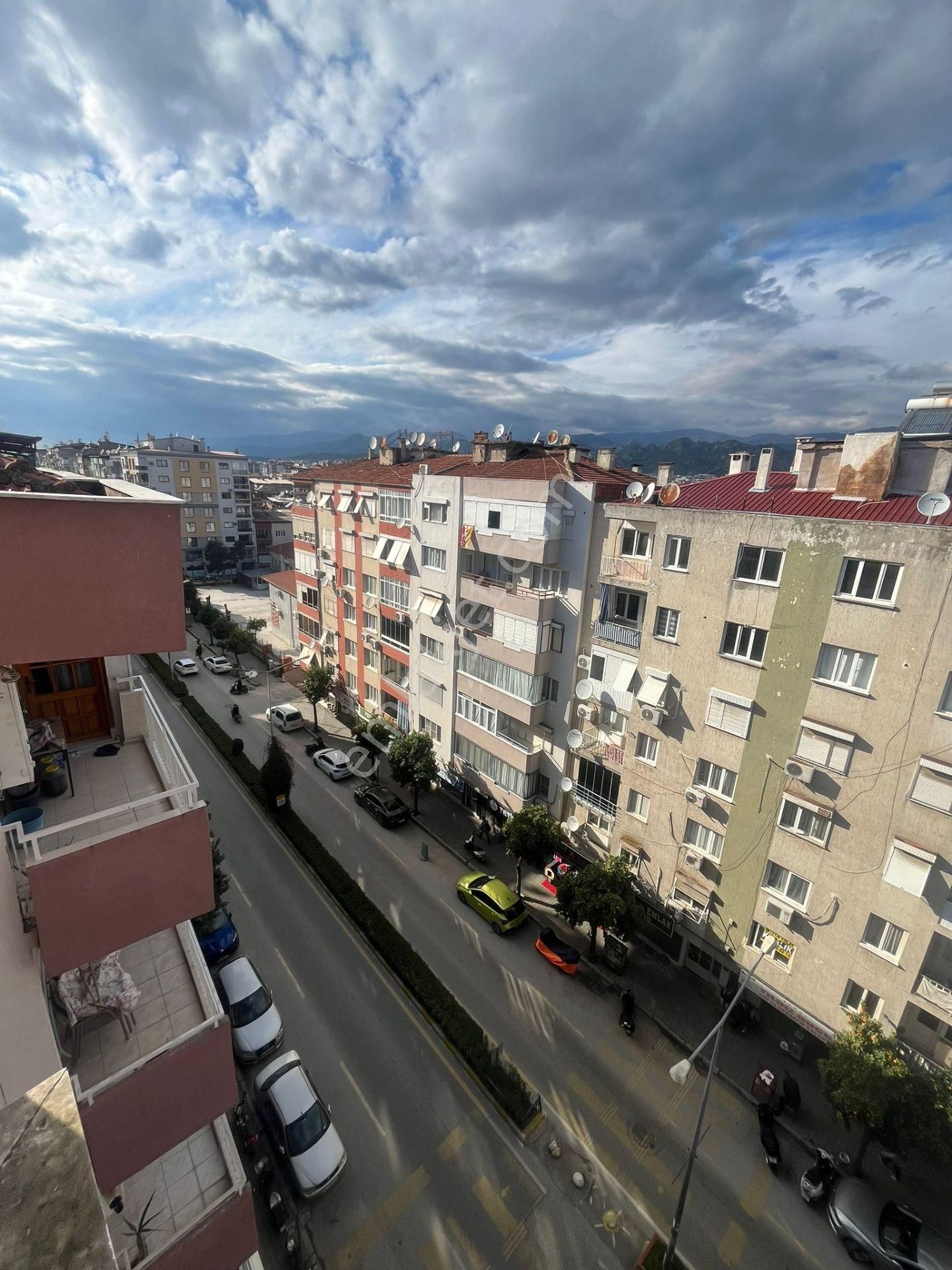 Atatürk Bulvarı Üzerin De Satılık 4+1 240 M² Satılık Daire ! ! ! - Görsel 4
