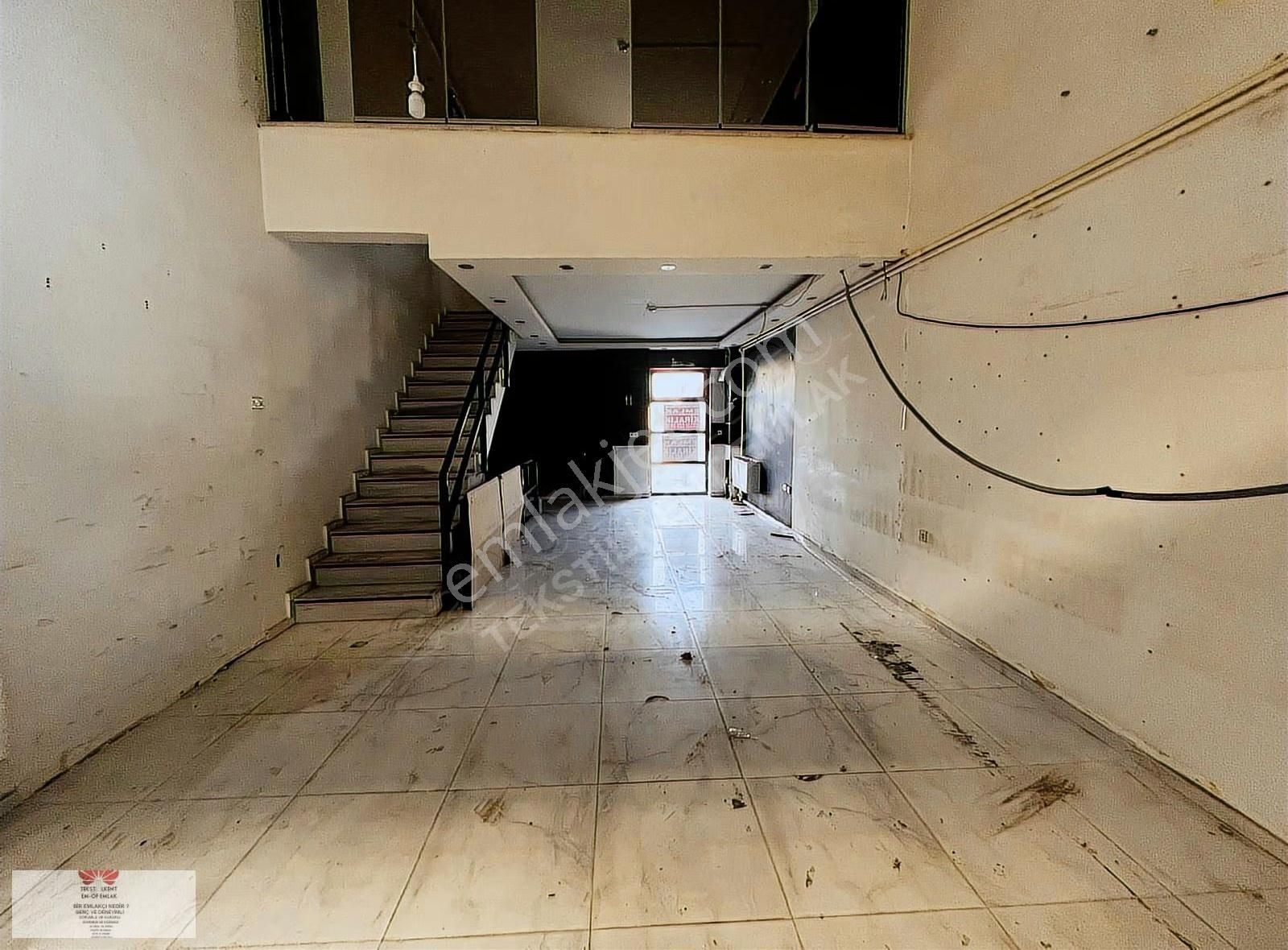 Em-of Emlak'tan Giyimkente Yakın 125 M2 Kiralık İş Yeri